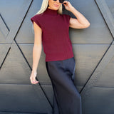 blu pepper Tops - Sweaters Mock Neck Sleeveless Sweater In Burgundy