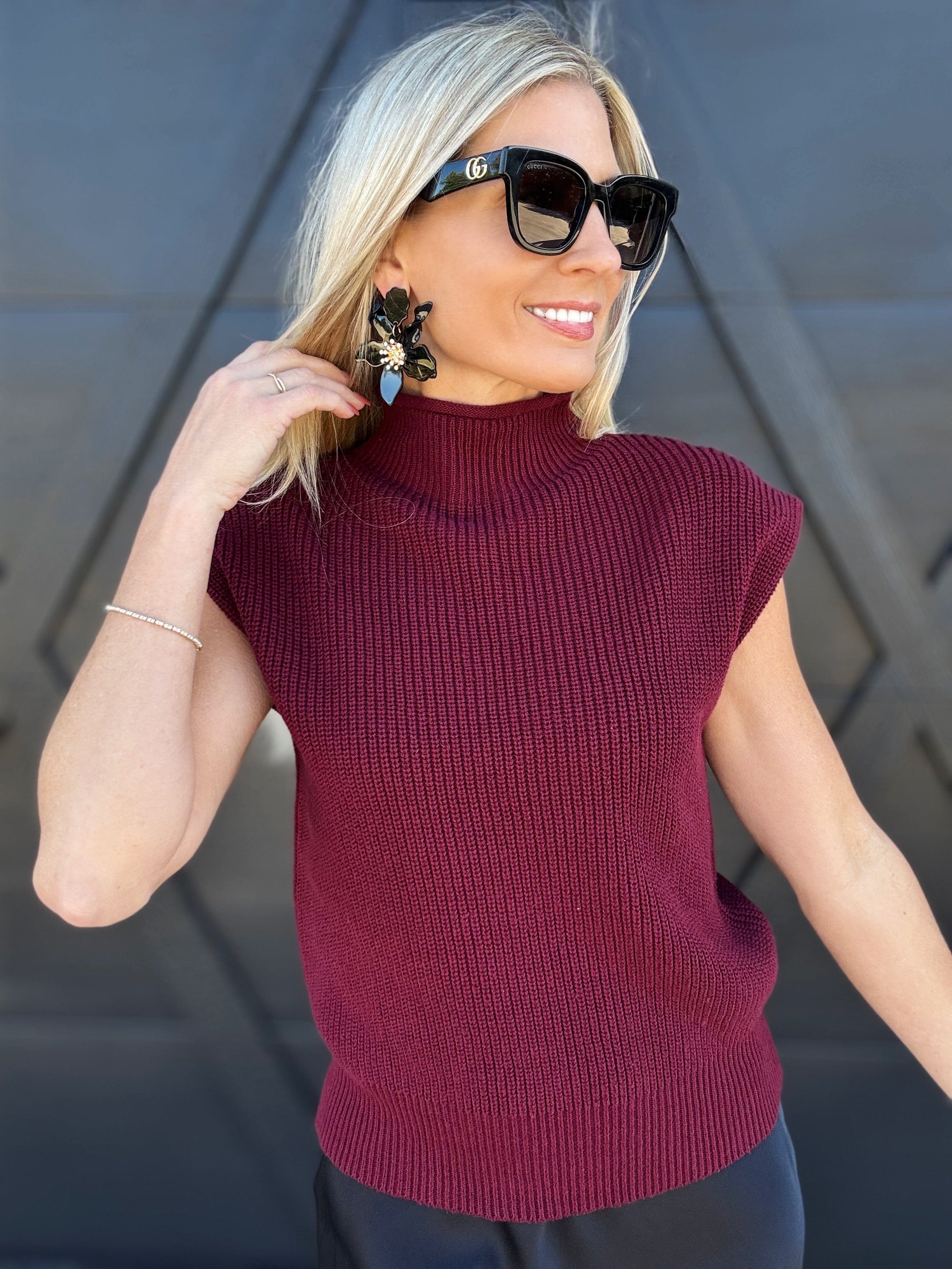 blu pepper Tops - Sweaters Mock Neck Sleeveless Sweater In Burgundy