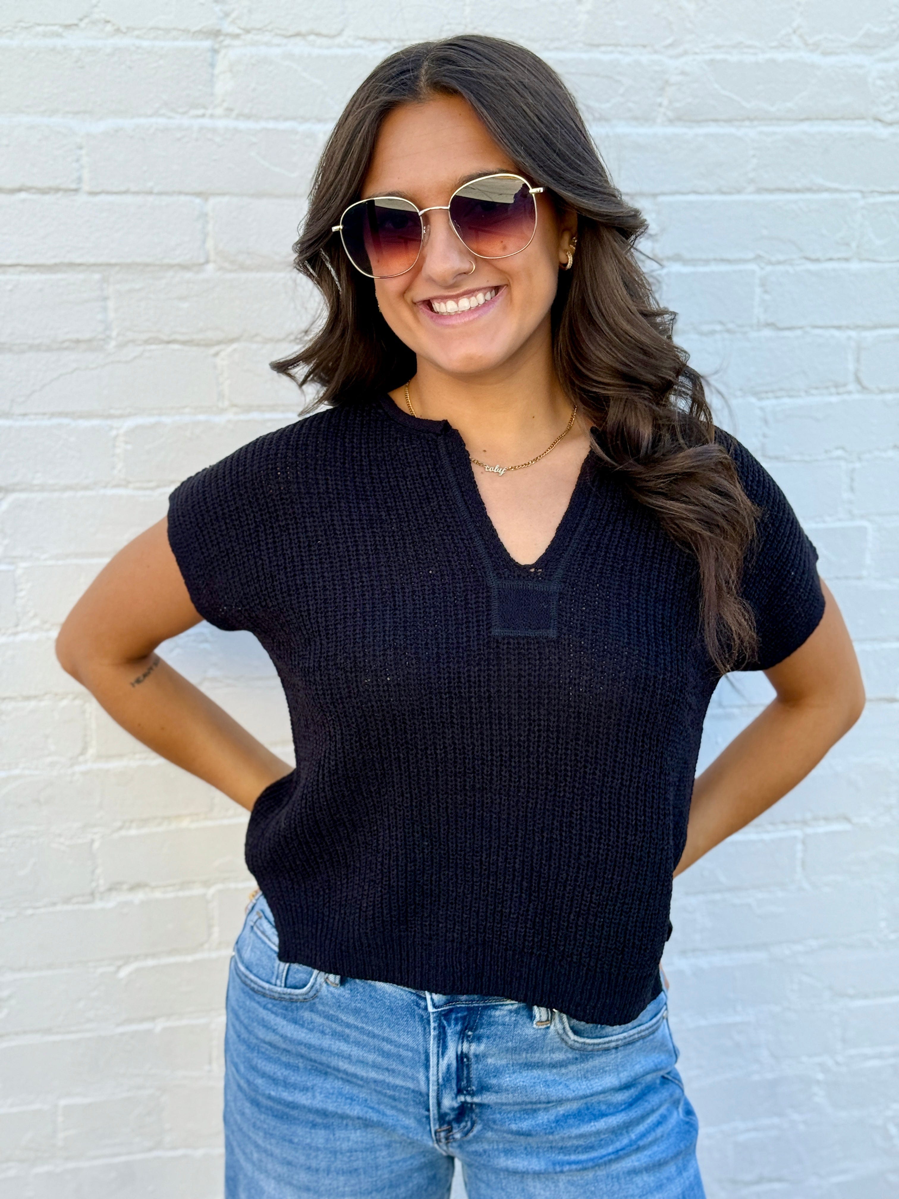 blu pepper Tops - Sweaters Split Neck Top In Black