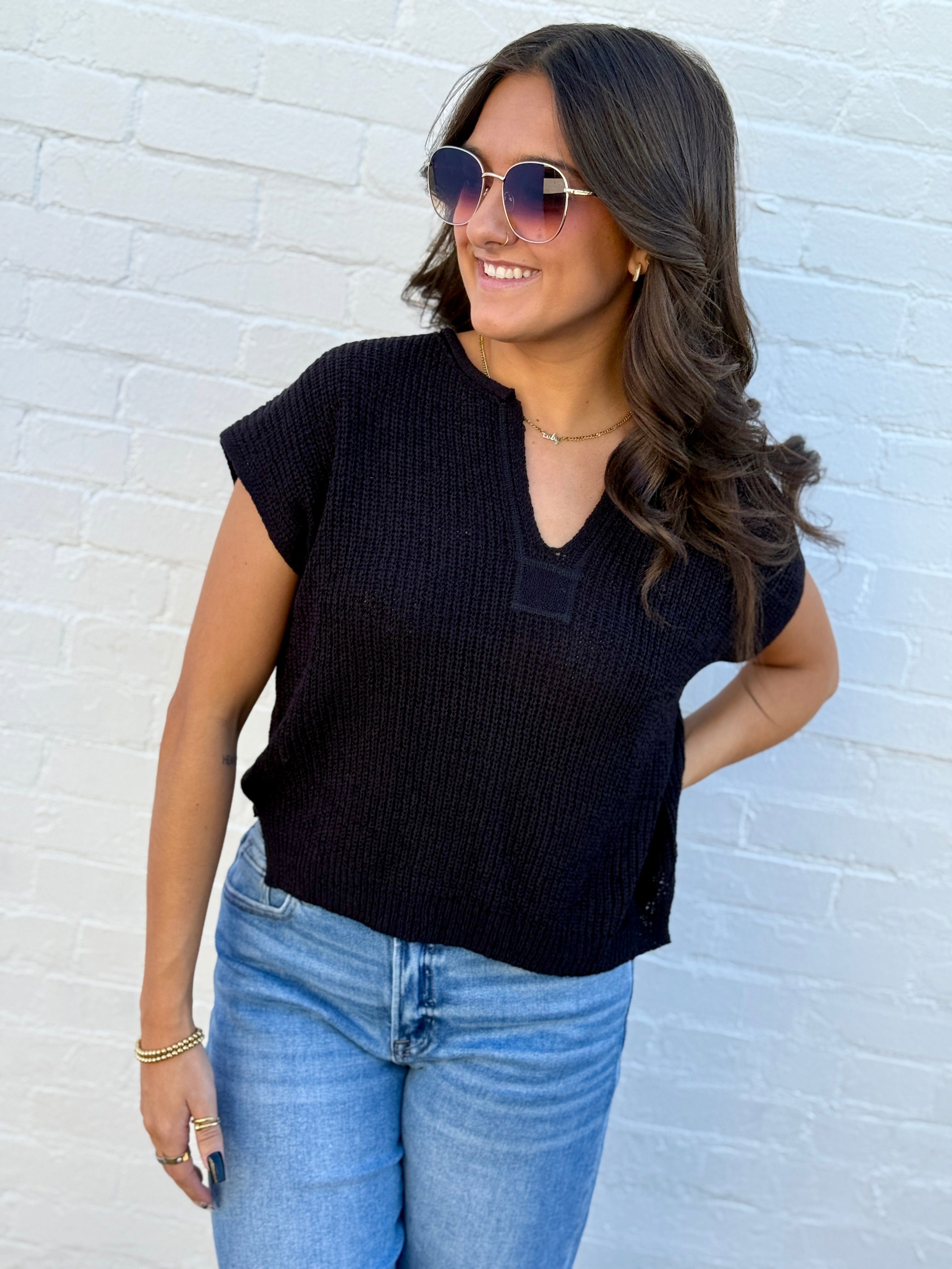 blu pepper Tops - Sweaters Split Neck Top In Black