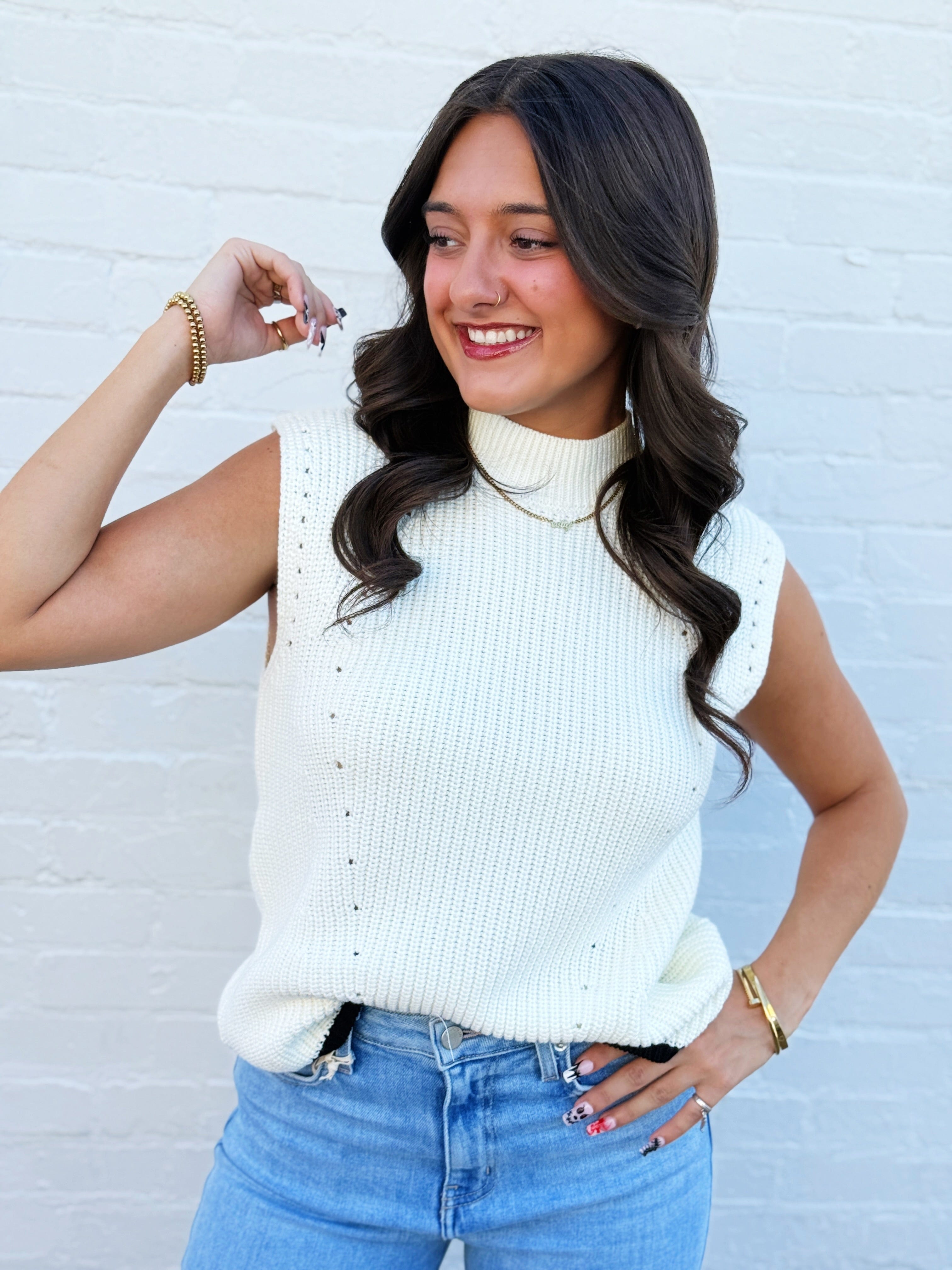 Bluivy Tops - Sweaters Mock Neck Contrast Hem Sweater In Ivory