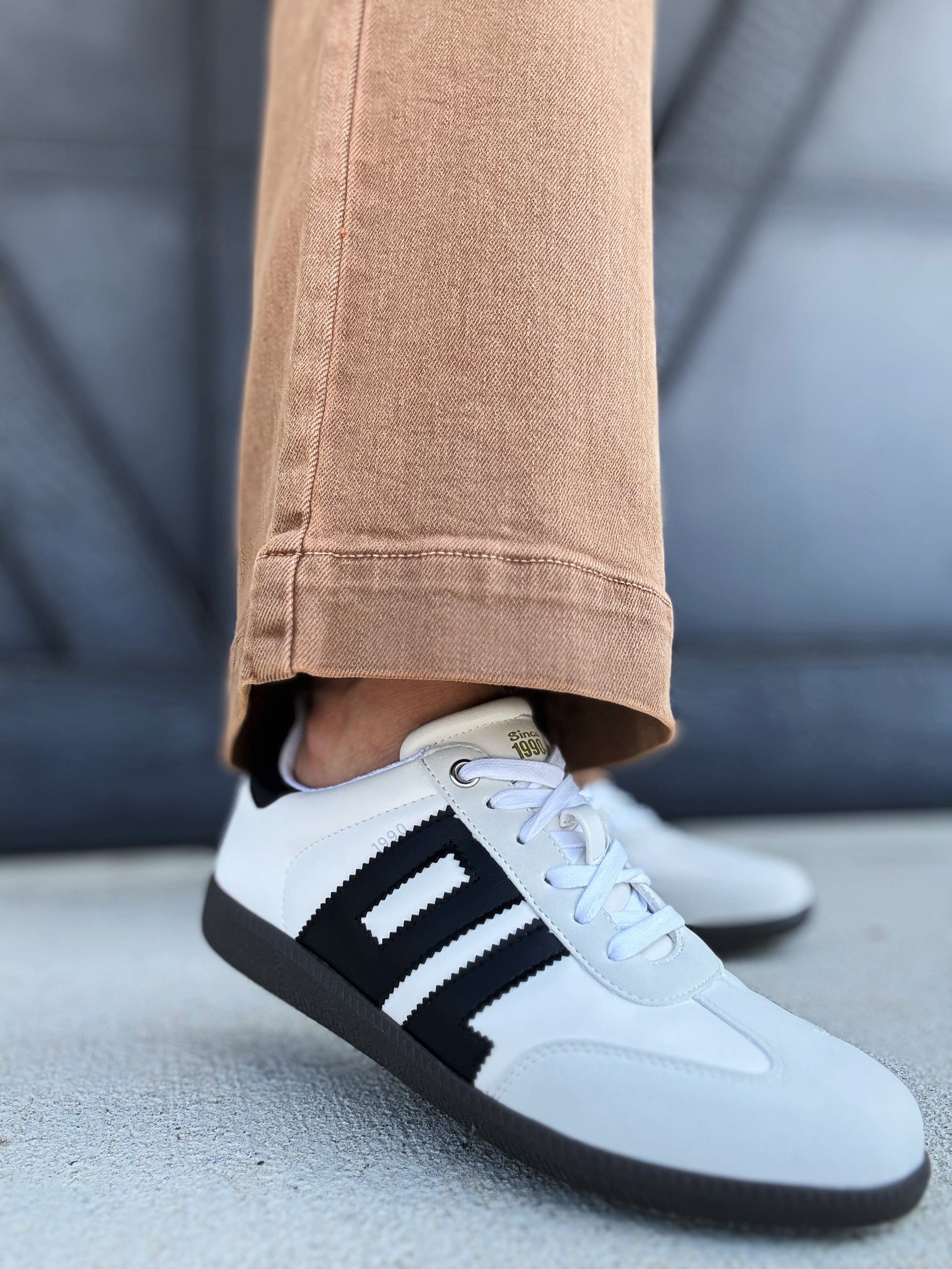 Dirty Laundry Shoes - Sneakers Dirty Laundry Trackstar Sneaker In White