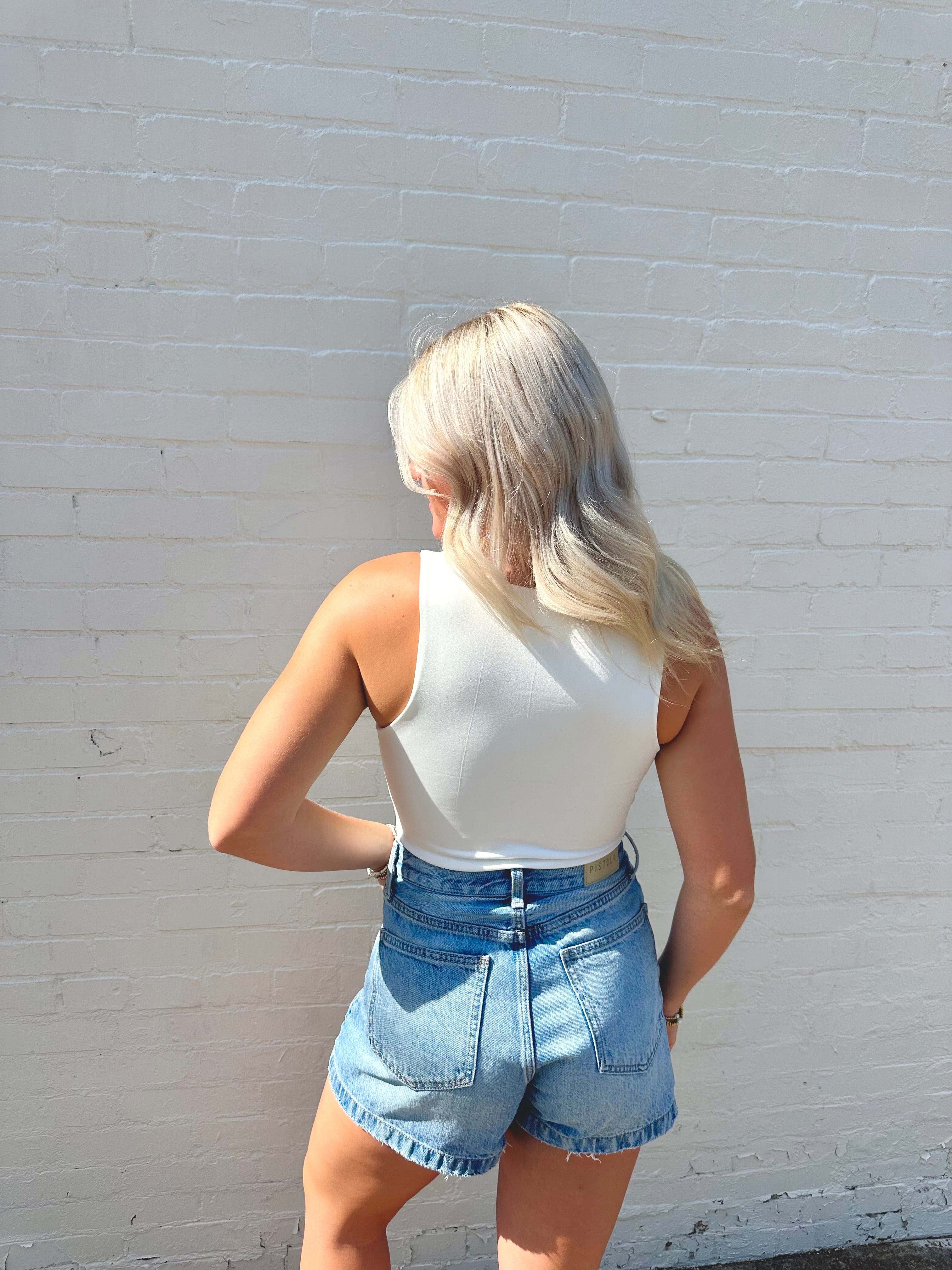 Scoop Neck Seamless Bodysuit In Ivory - Infinity Raine