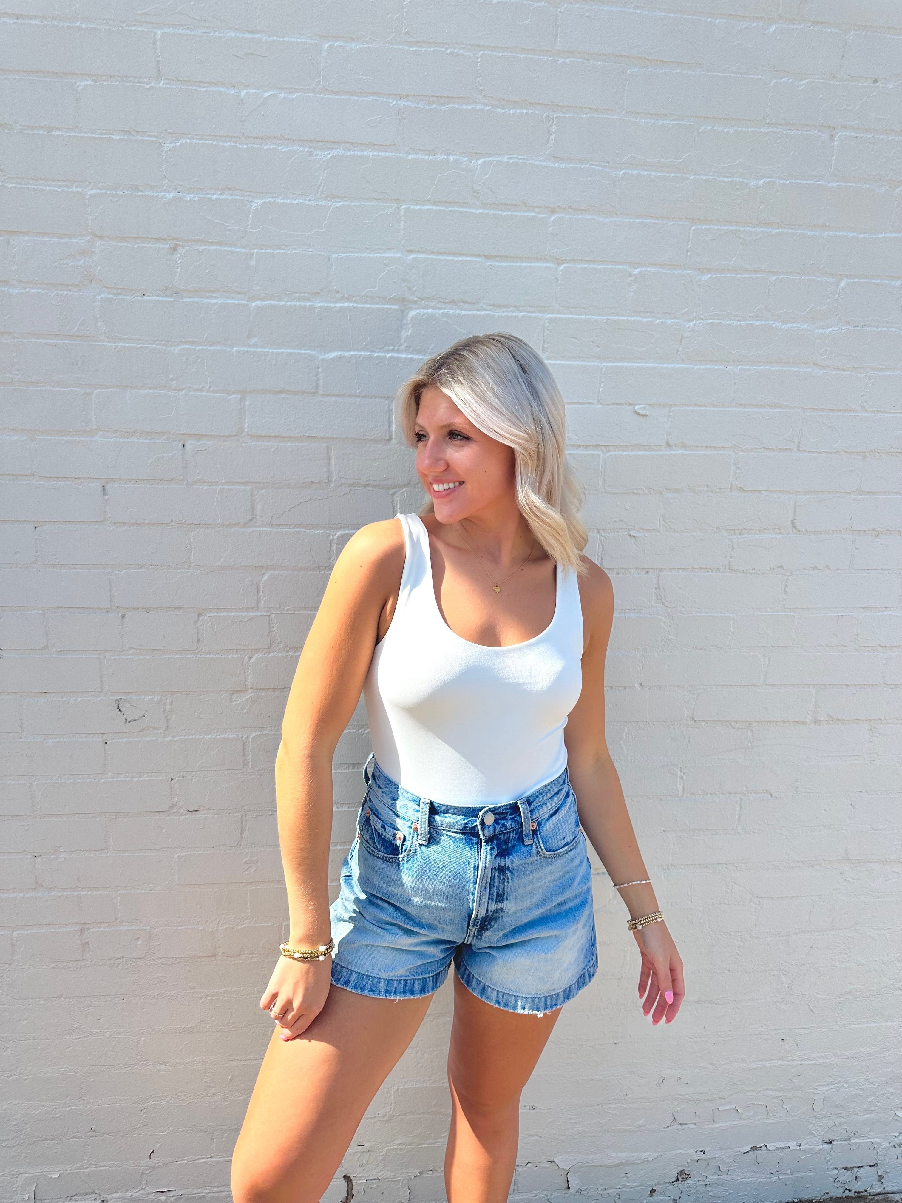 Scoop Neck Seamless Bodysuit In Ivory - Infinity Raine