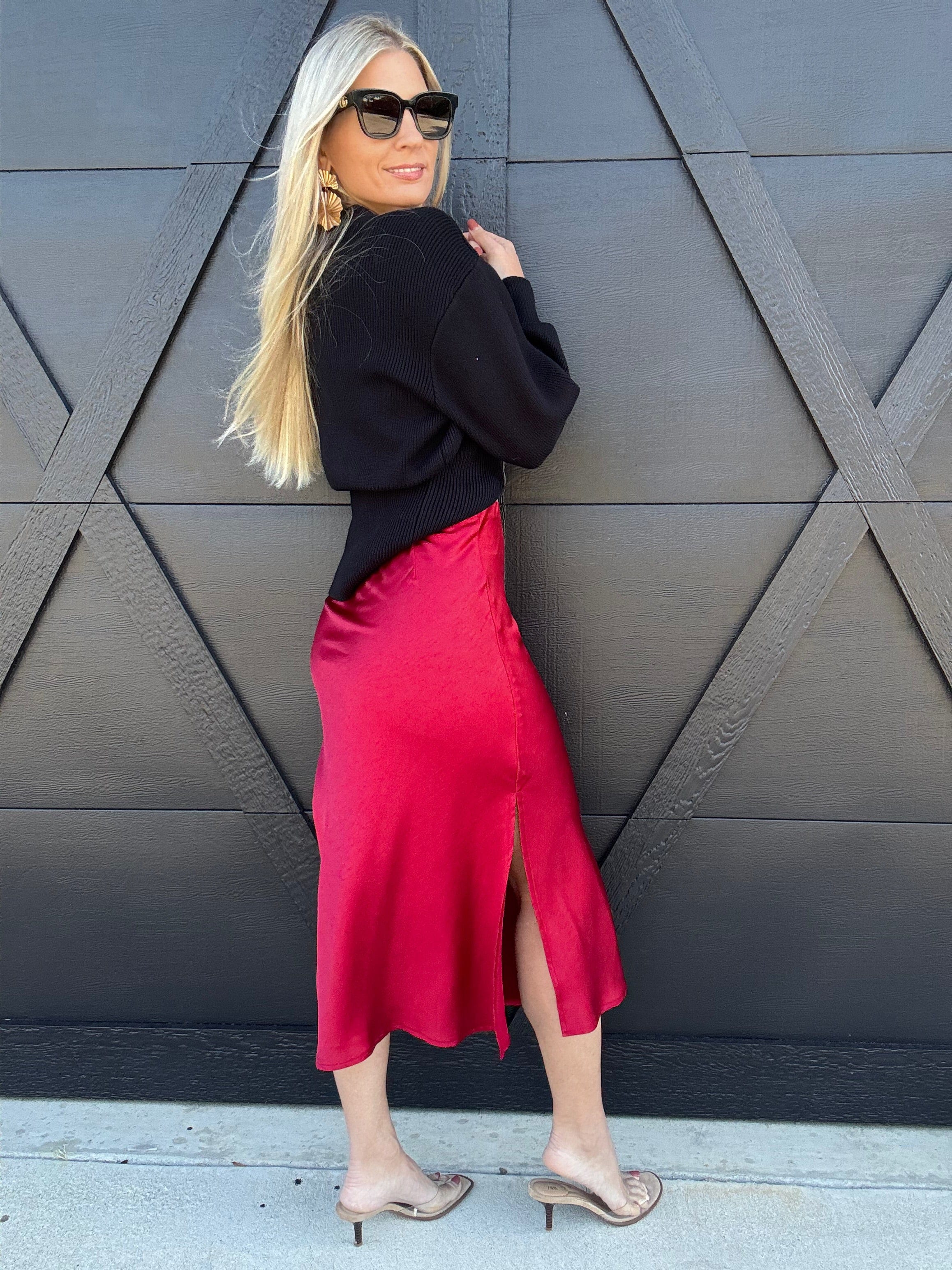 ee:some Bottoms - Skirts Satin Midi Skirt In Wine