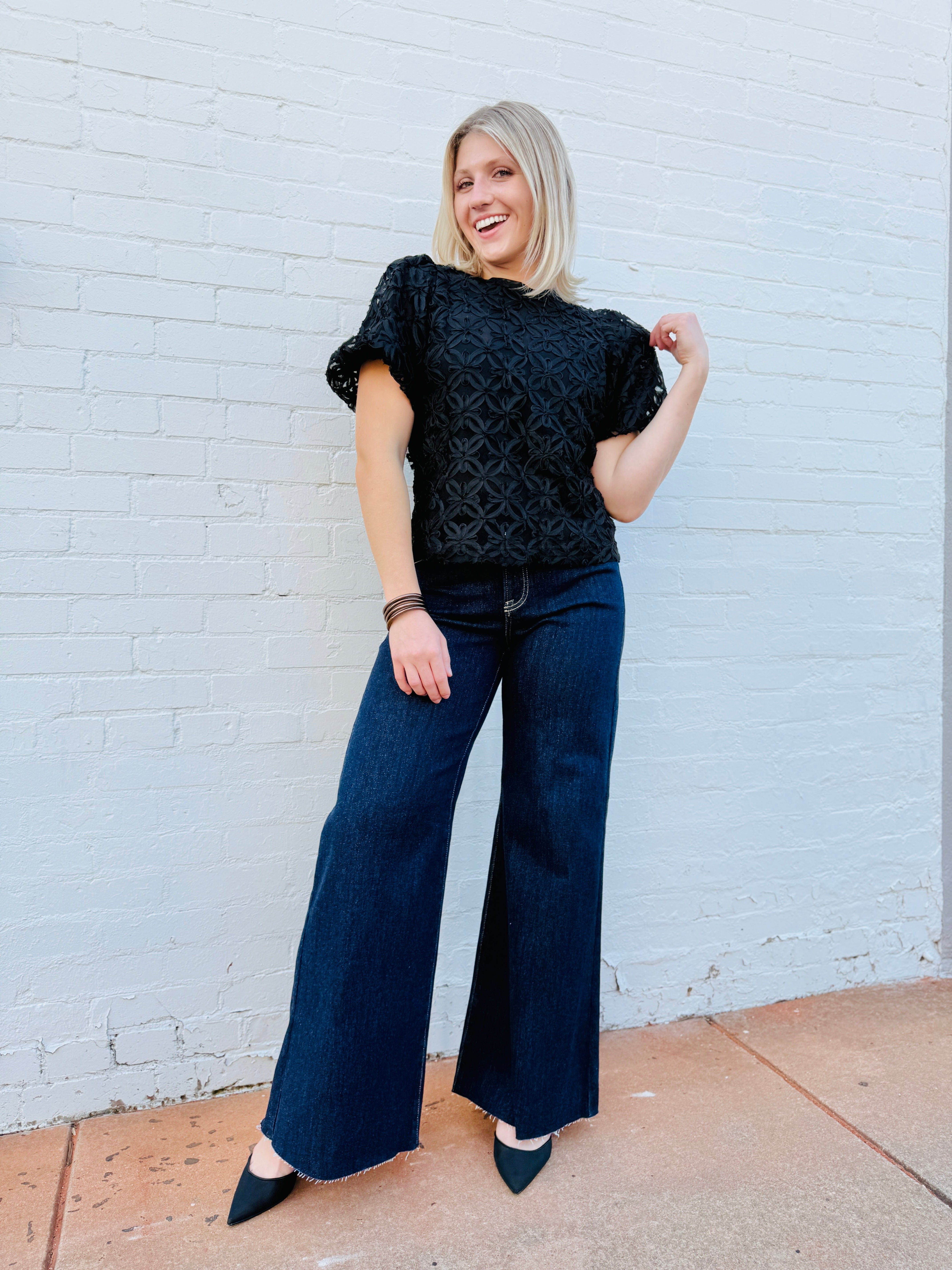 ee:some Tops - Blouses Sheer Floral Puff Sleeve Blouse In Black