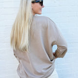 ee:some Tops - Sweatshirts Horseshoe Pullover In Almond Milk