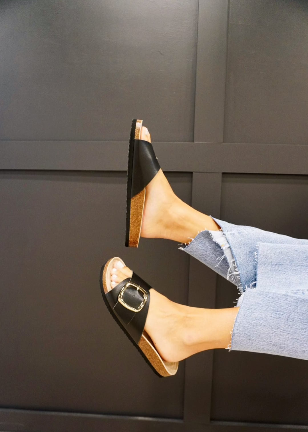 Madden Girl Bannerr Sandal In Black - Infinity Raine