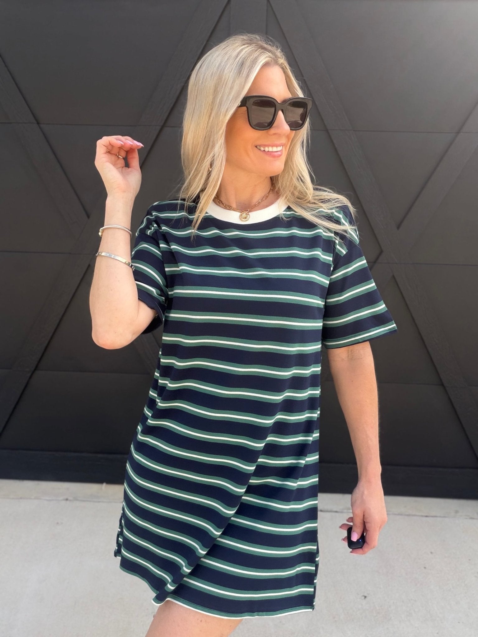 Multi-Color Stripe Short T-Shirt Mini Dress In Navy, M Multi-Color Stripe Short T-Shirt Mini Dress In Navy, M