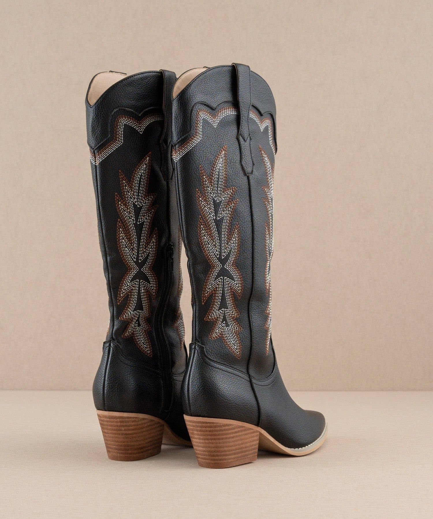 Oasis Society Ainsley Embroidered Cowboy Boots In Black - Infinity Raine