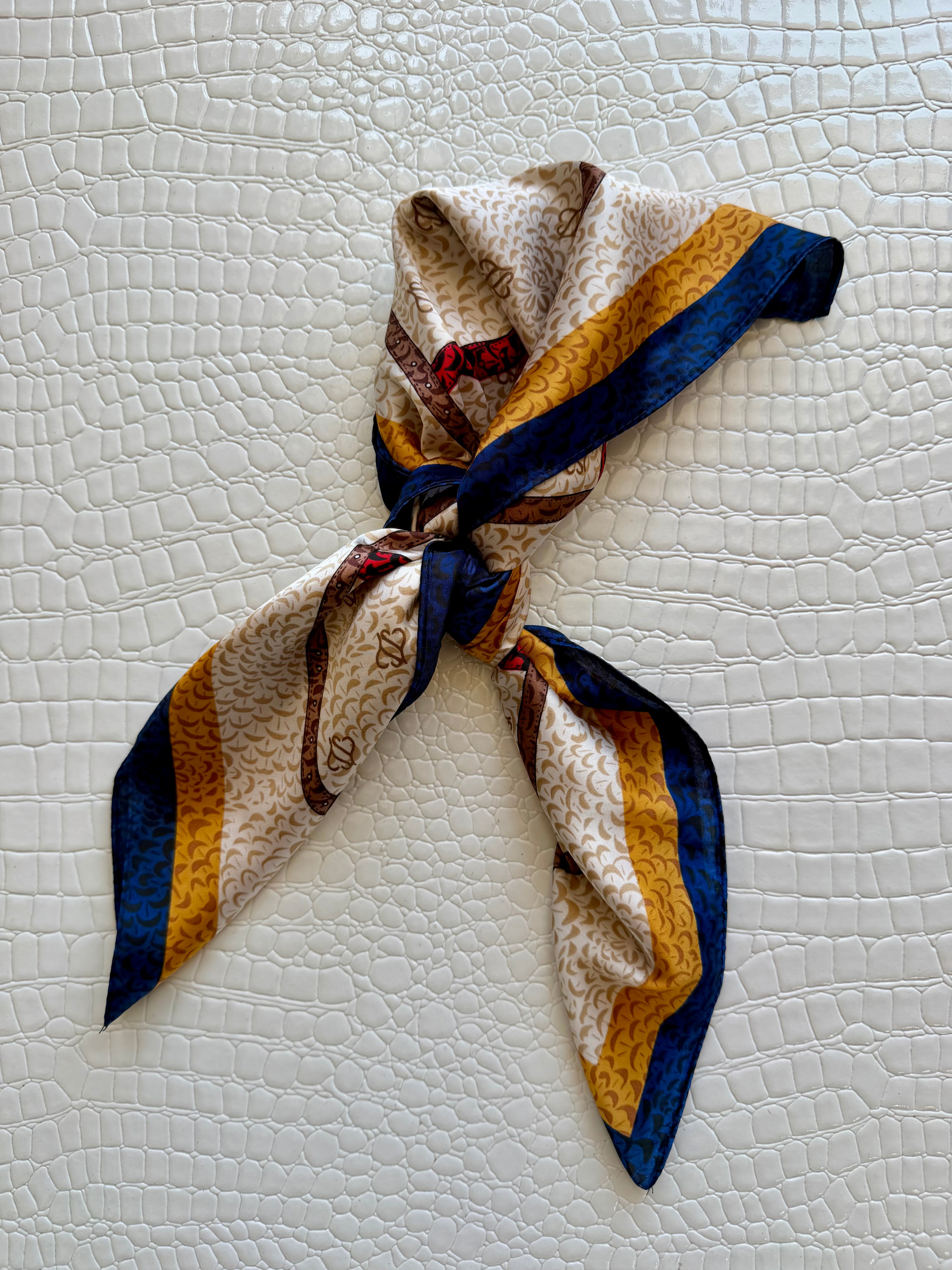 Chic Accent Scarf In Blue And Brown - Infinity Raine