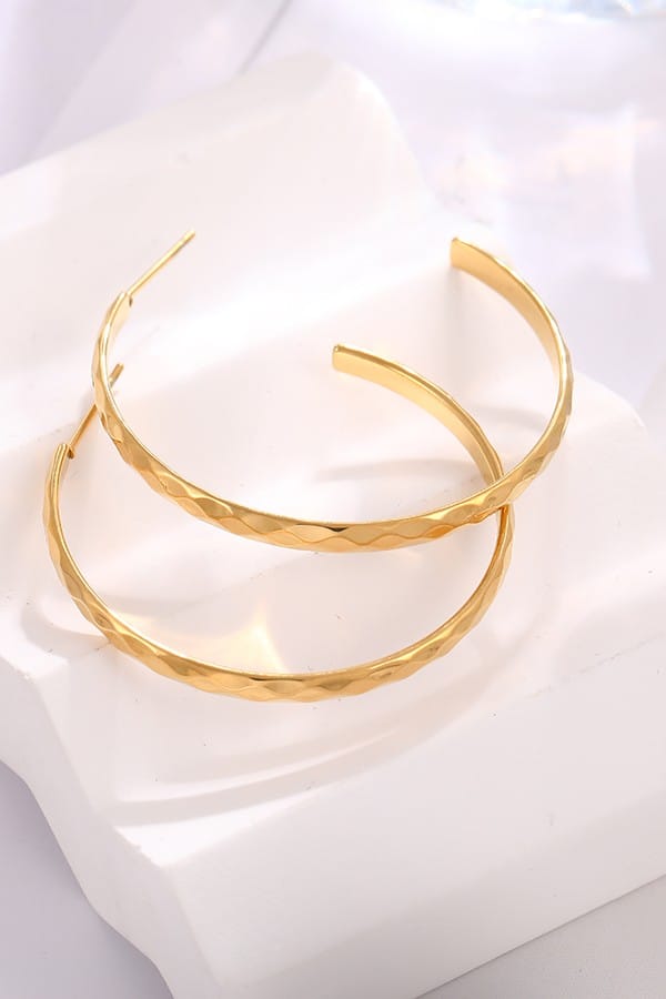 18k Stainless Steel Hammered Hoops In Gold - Infinity Raine