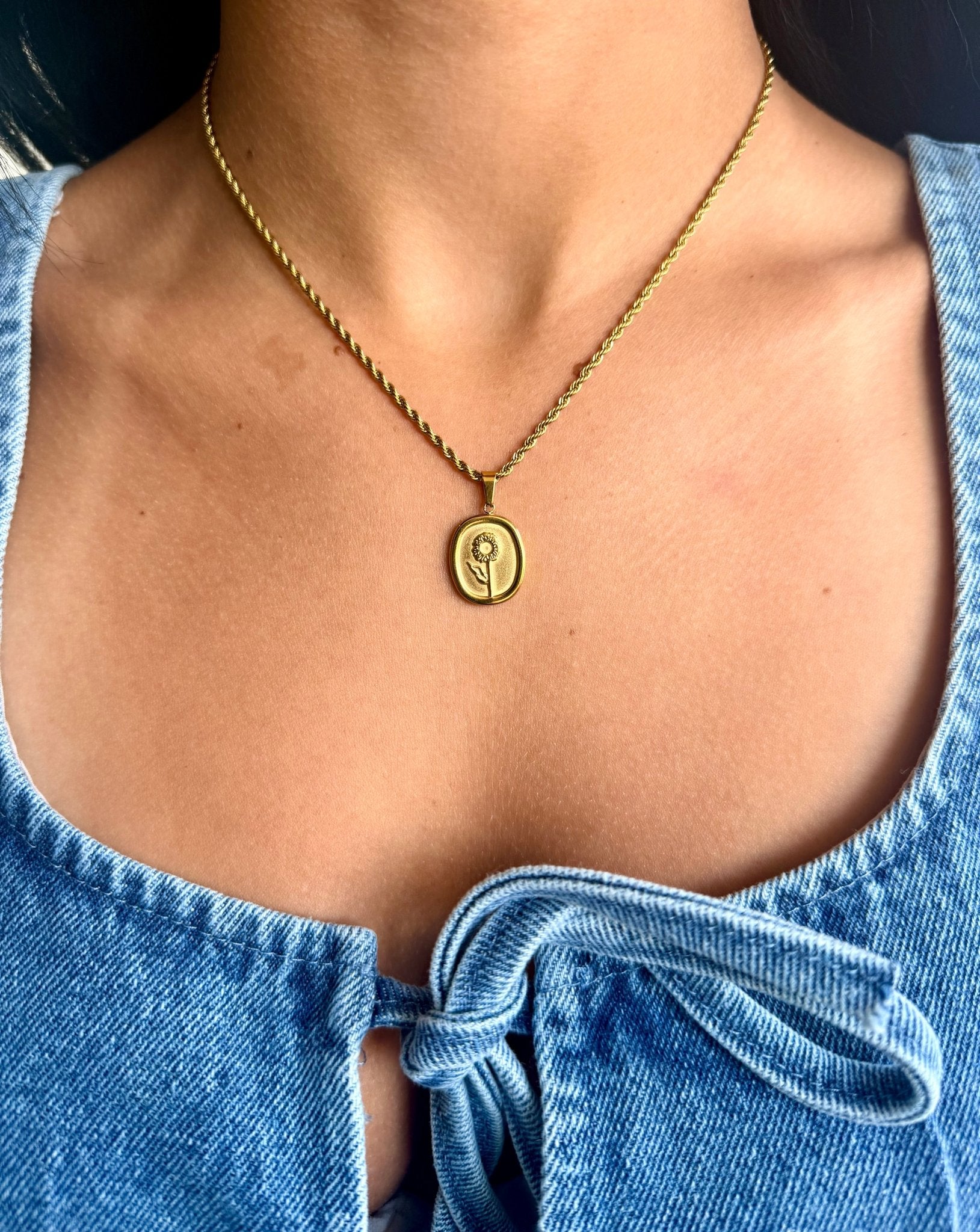 18K Stainless Steel Tarnish Free Rose Necklace In Gold - Infinity Raine