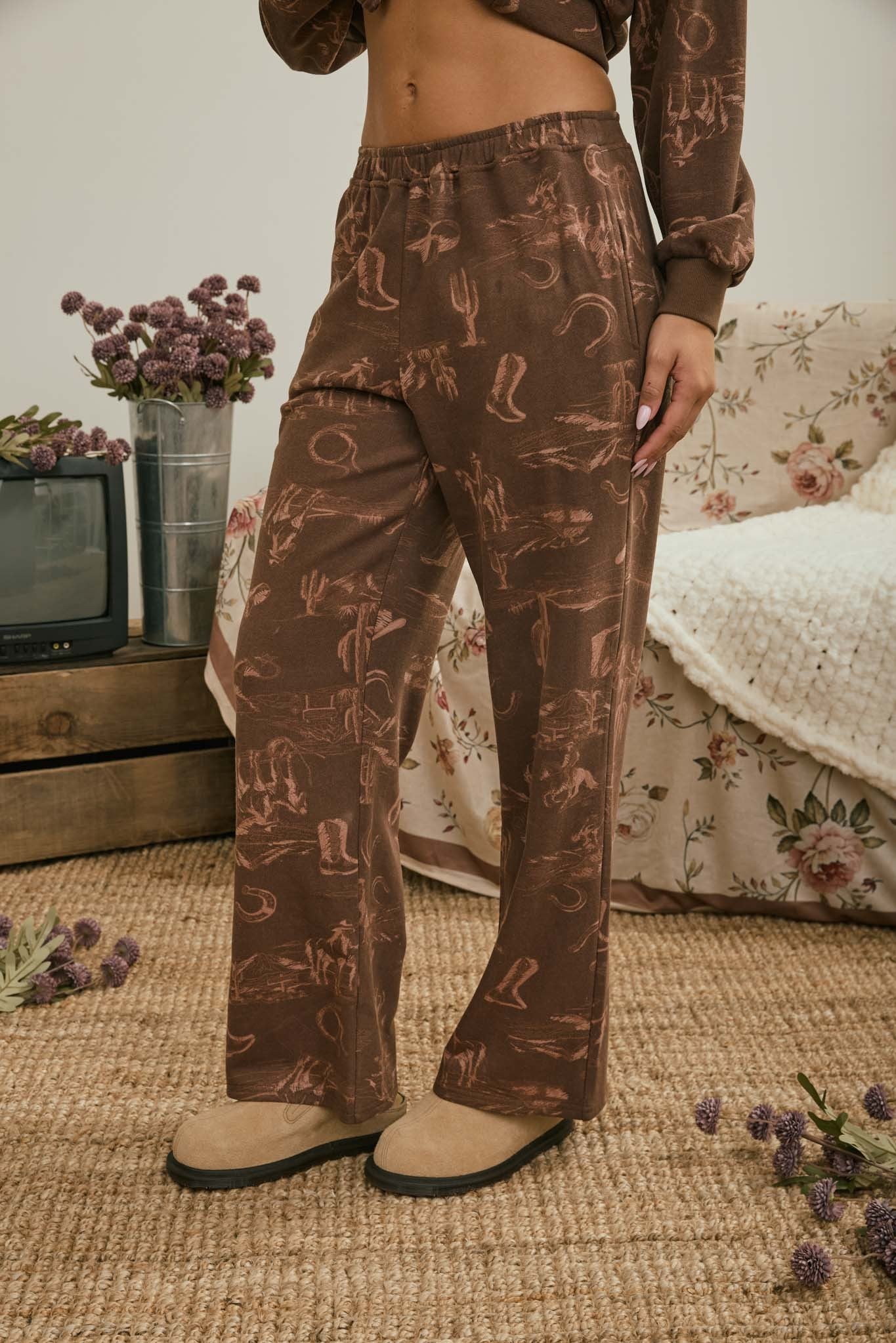 Western Print Sweatpants In Brown - Infinity Raine