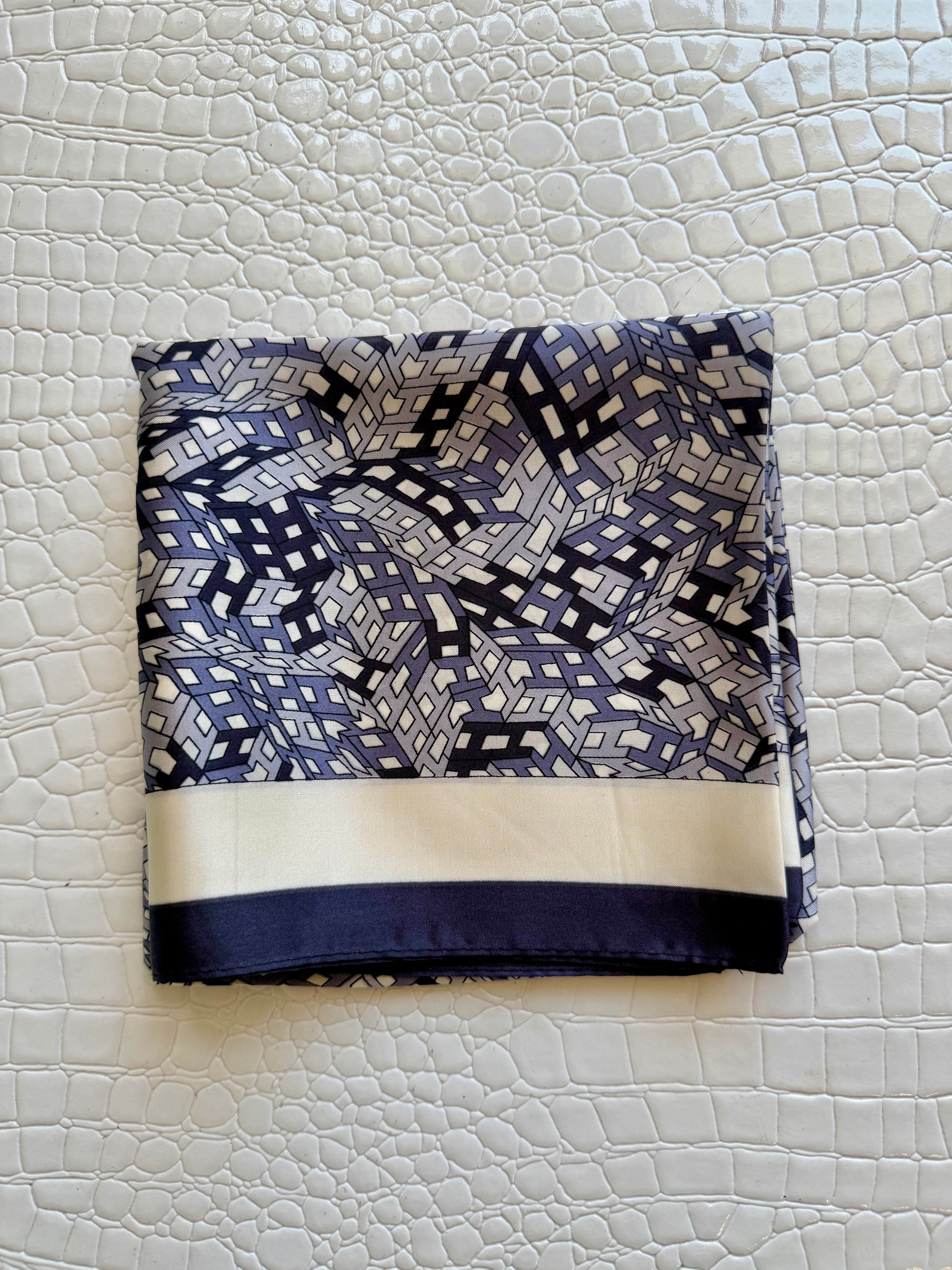 Chic Accent Scarf - Infinity Raine