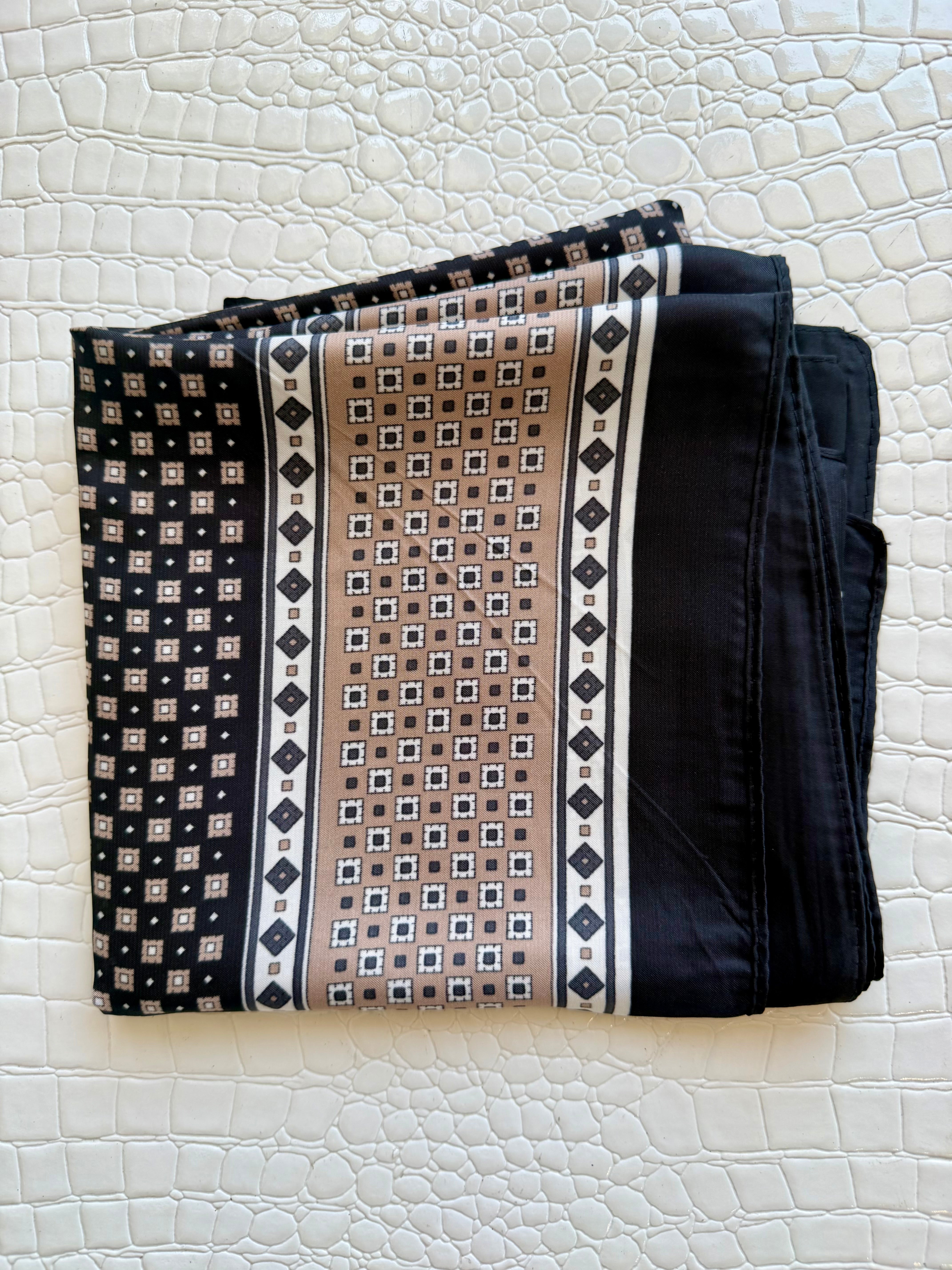 Chic Accent Scarf - Infinity Raine