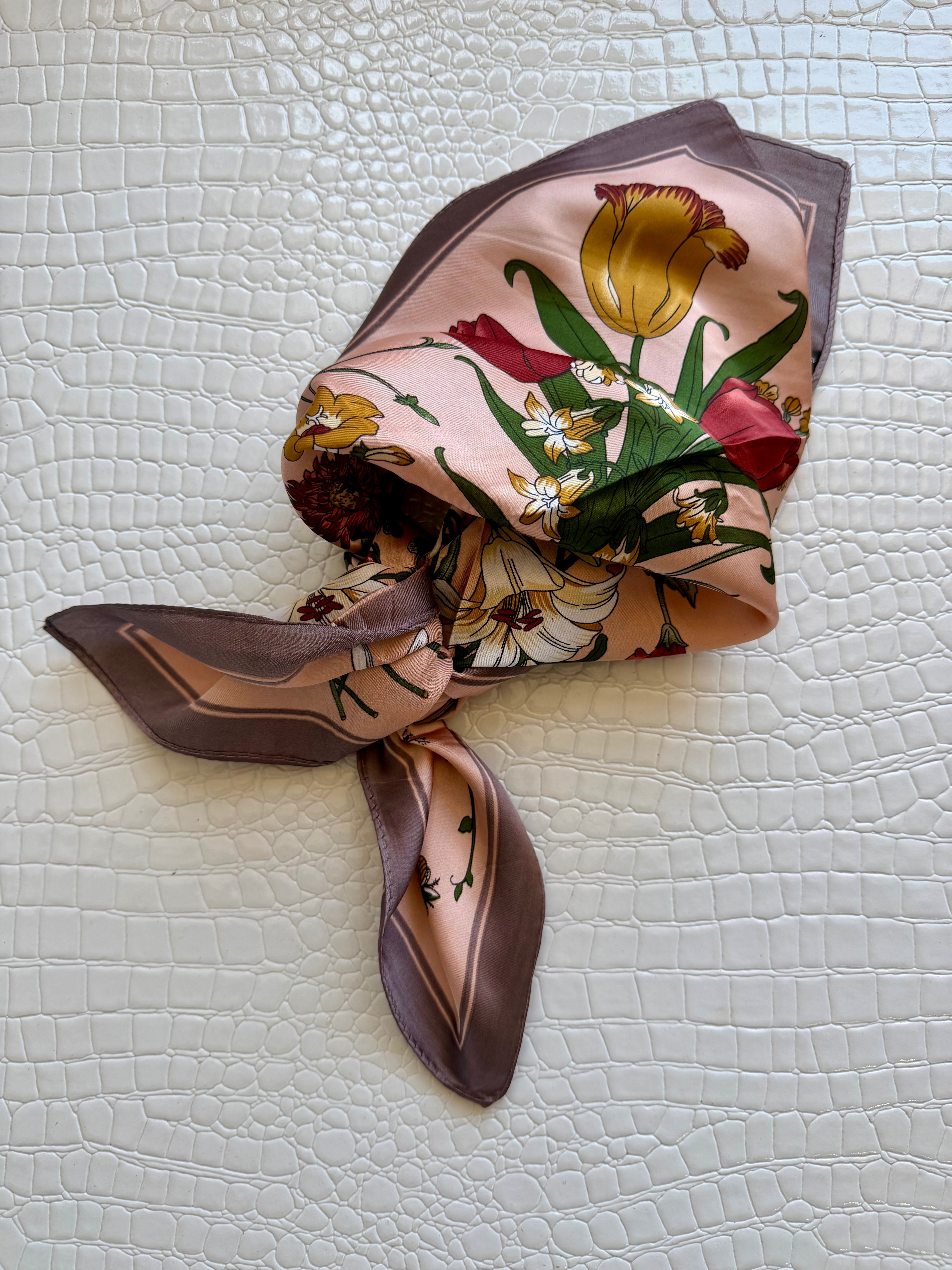 Chic Accent Scarf - Infinity Raine