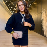 On A Stroll Crew Neck Dolman Slv Top In Black