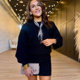 On A Stroll Crew Neck Dolman Slv Top In Black
