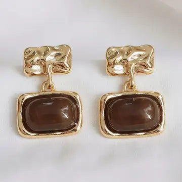 Caramel Geometric Stud Earrings - Infinity Raine