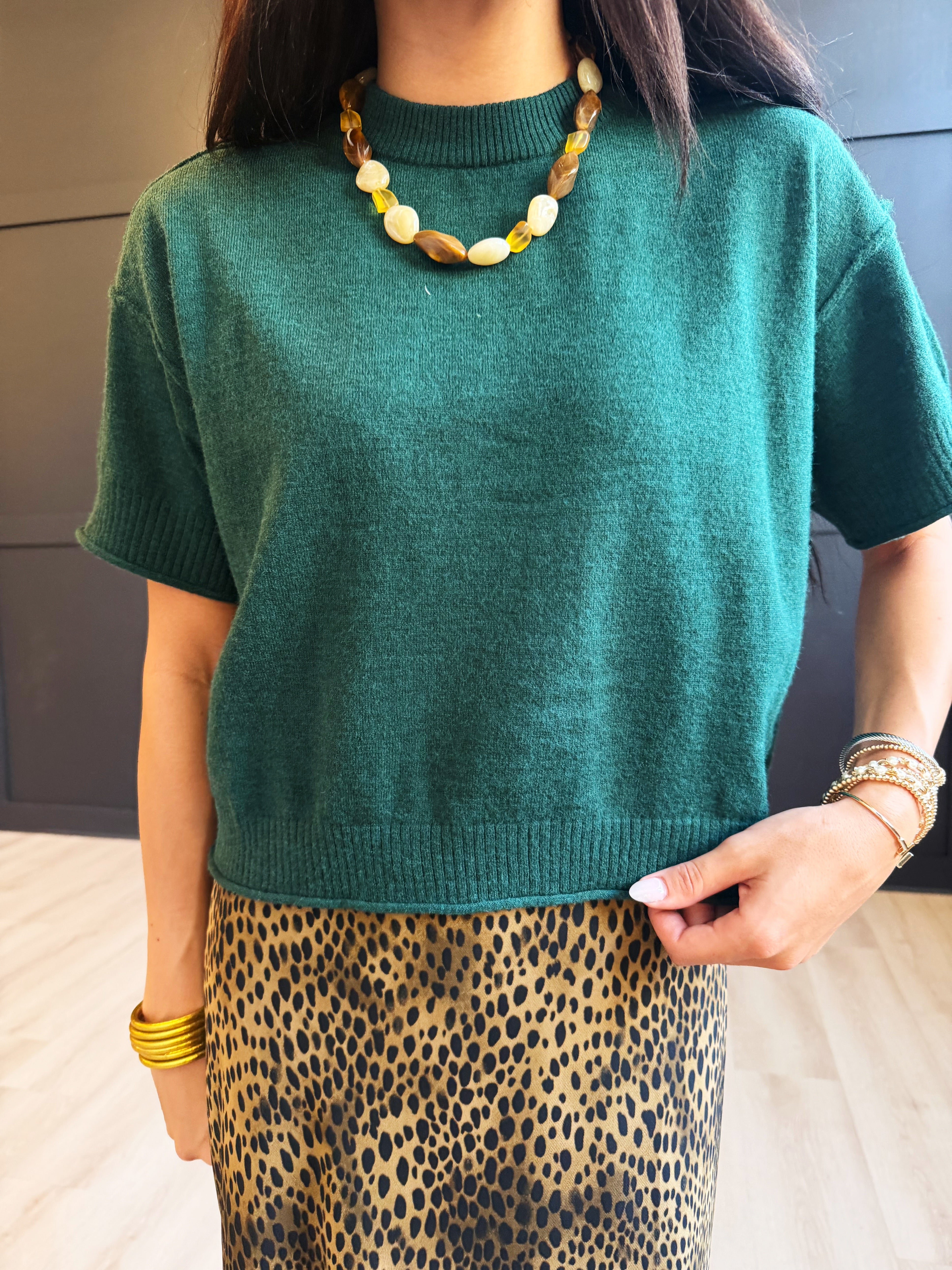Lightweight Exposed Seam Short Sleeve Crop Sweater In Hunter Green - Infinity Raine