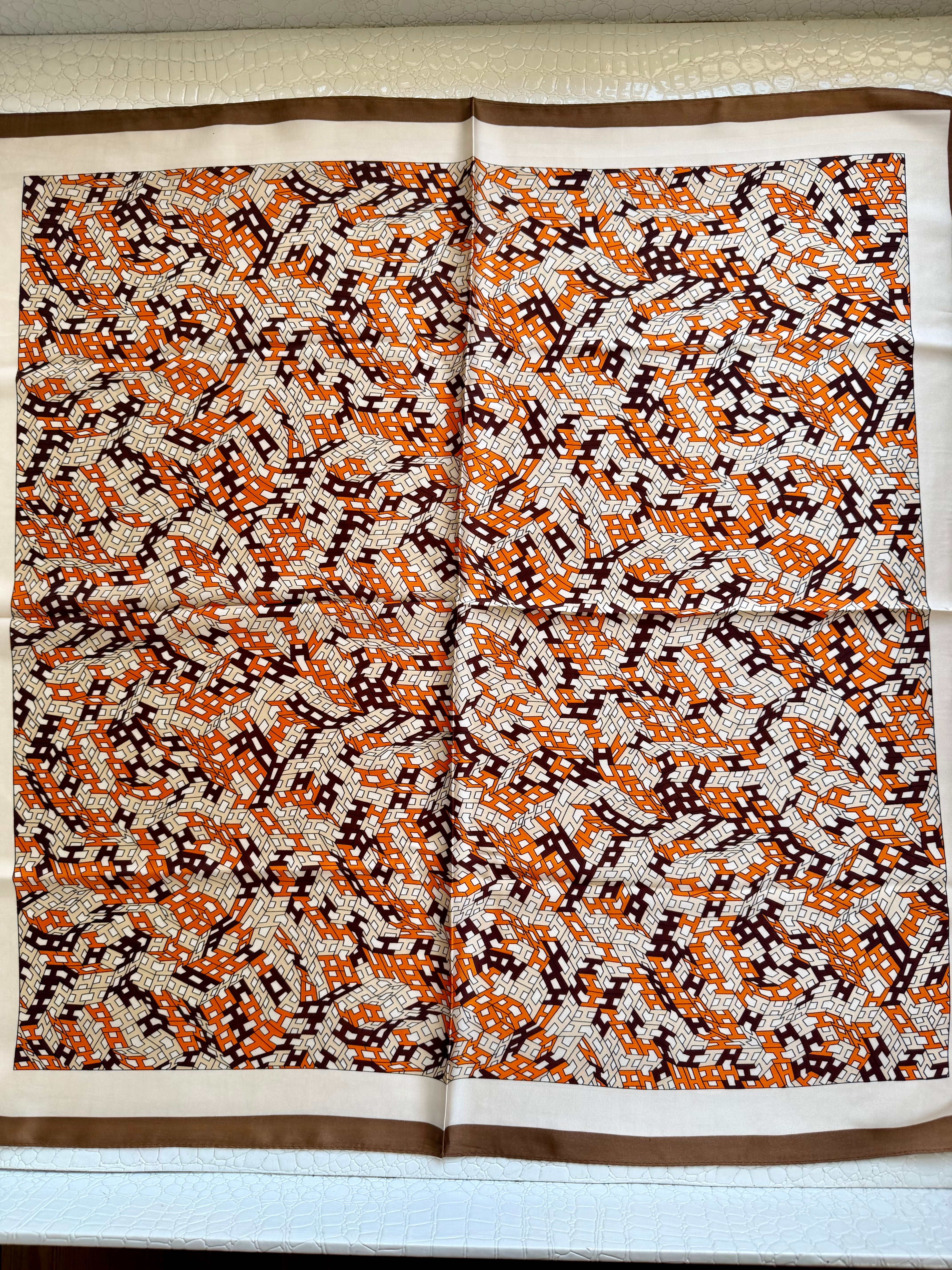 Chic Accent Scarf - Infinity Raine