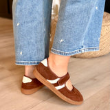 Corkys Flat Calm Down In Chestnut - Infinity Raine