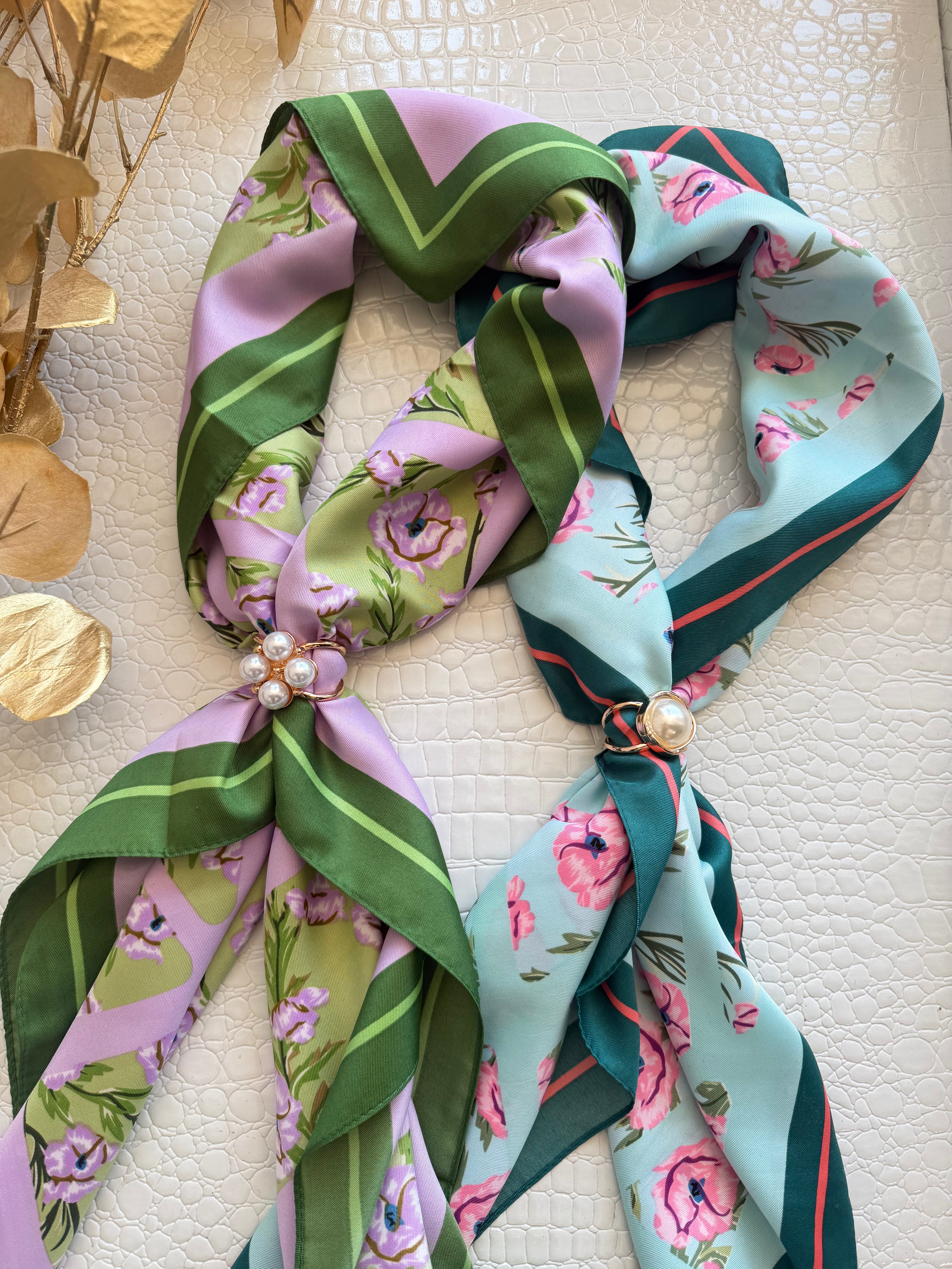 Triangle Window Ditsy Floral Square Scarf - Infinity Raine