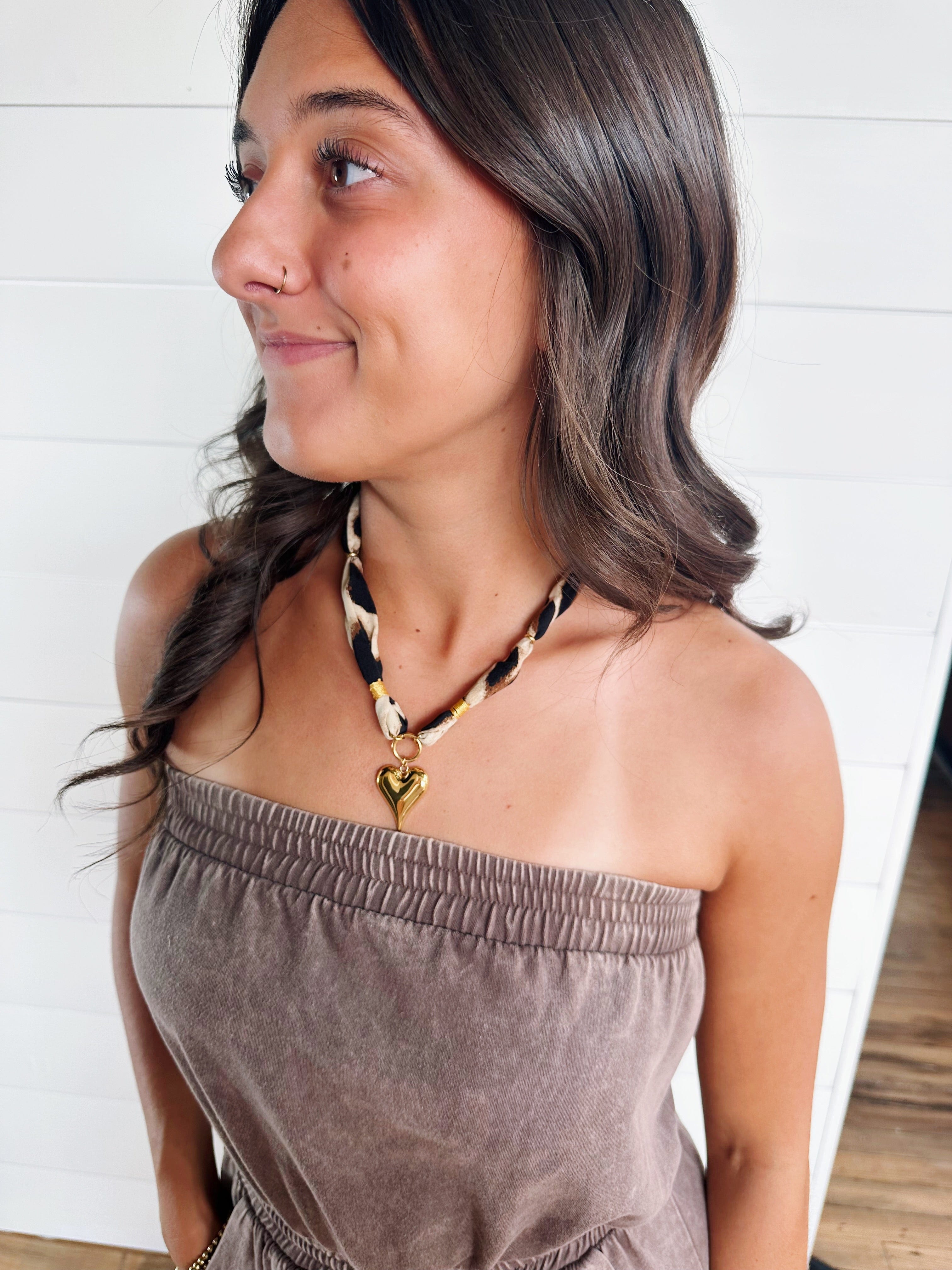 ACCITY Jewelry - Necklaces Leopard Bandana Chunky Charm Necklace In Gold 03978230