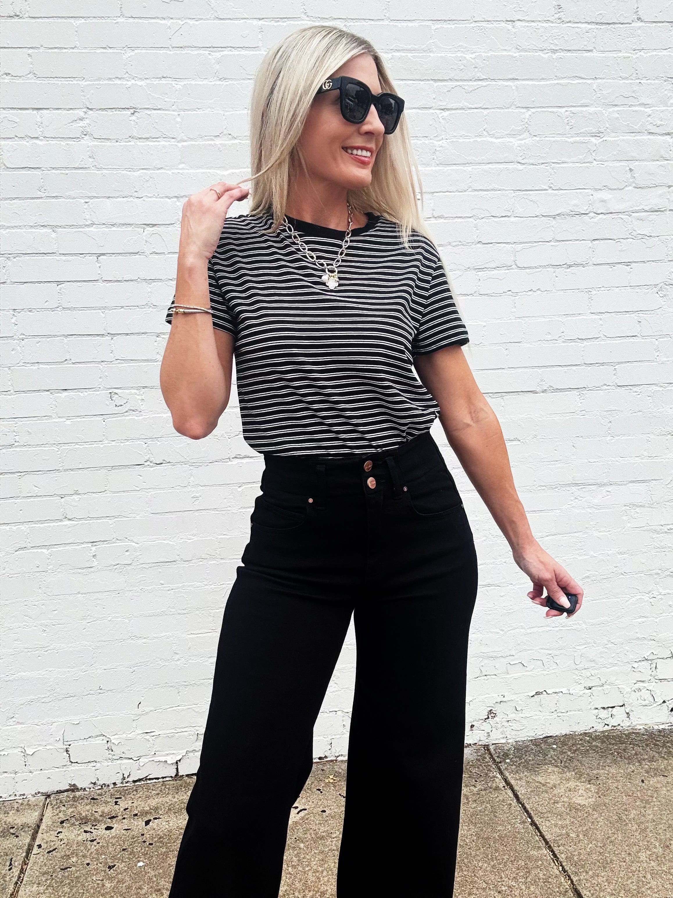 Round Neck Stripe Tee In Black - Infinity Raine
