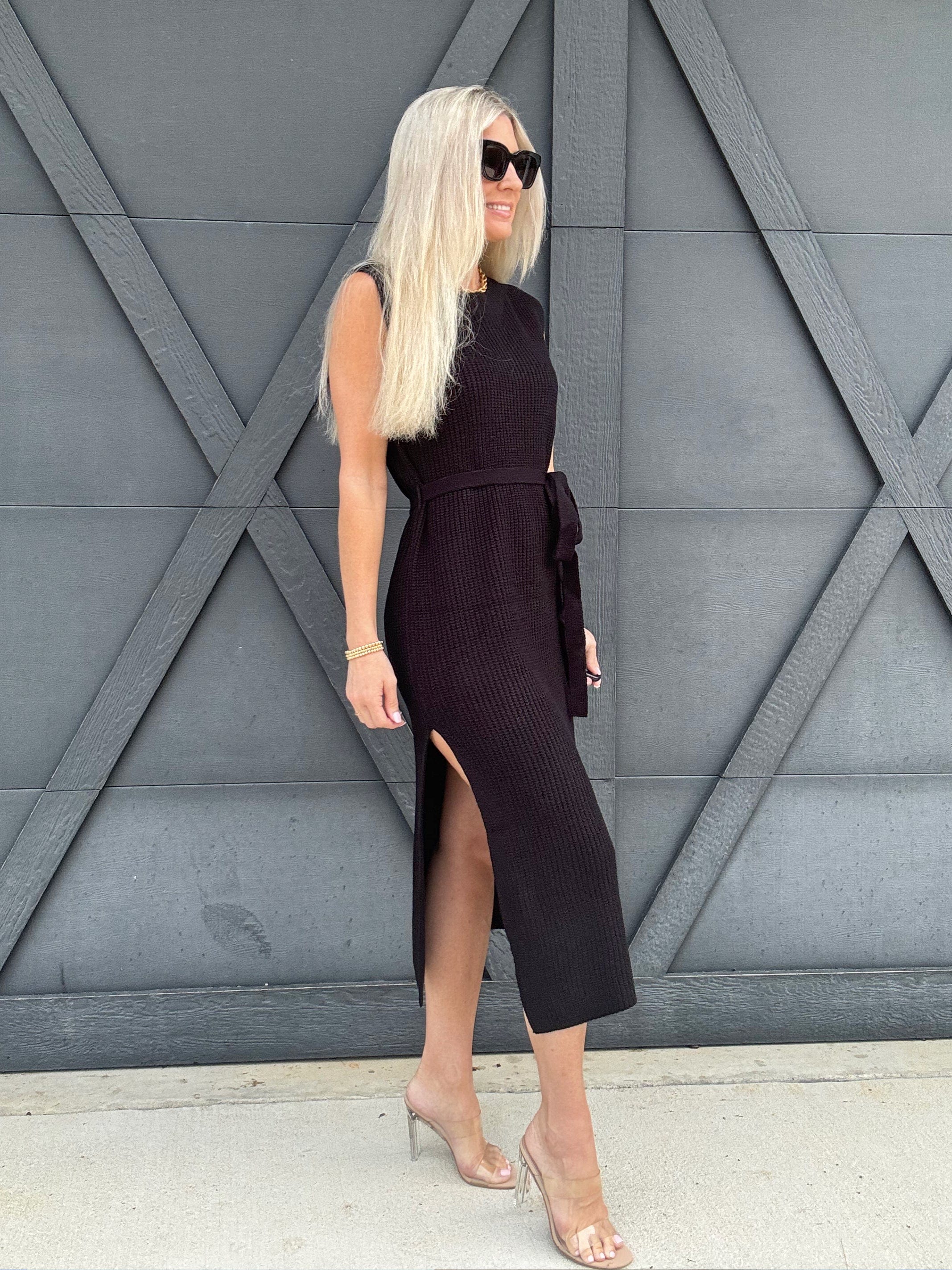 Crew Neck Knit Midi Dress In Black - Infinity Raine