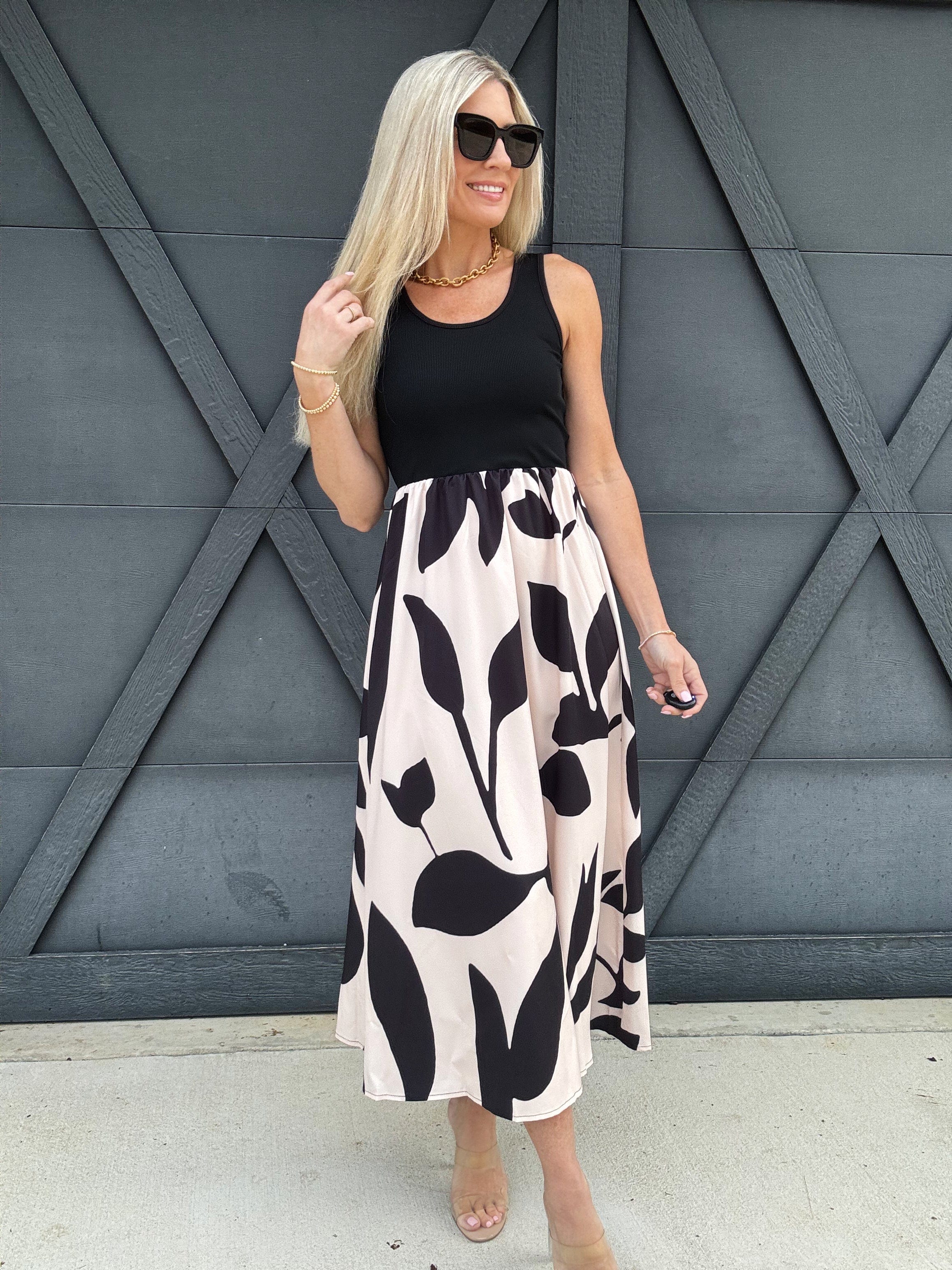 asia direct+ DRESSES Two Tone Floral Print Dress In Black