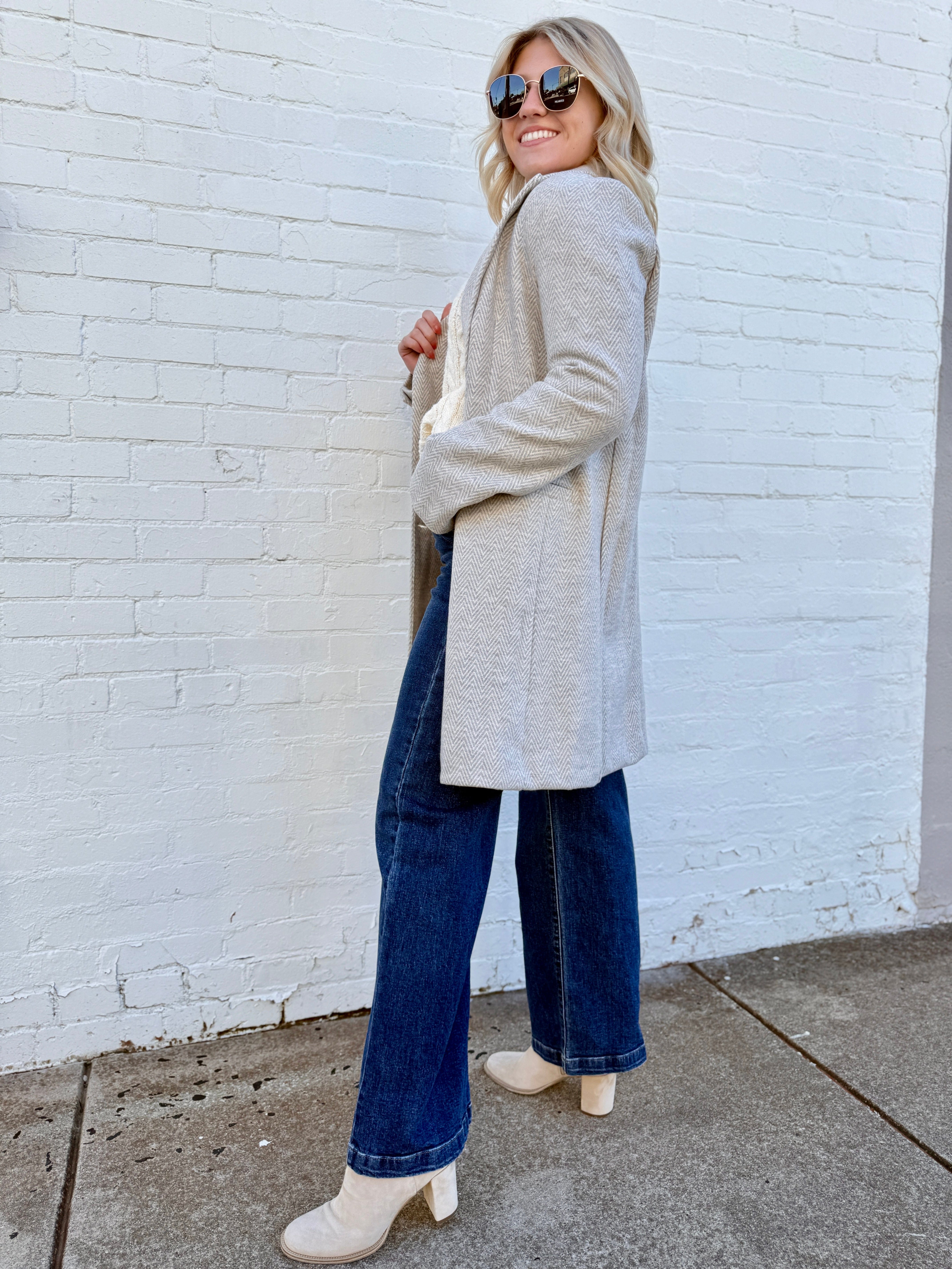 be cool Outerwear - Jackets & Coats Light Chevron Double Button Coat In Earth Grey