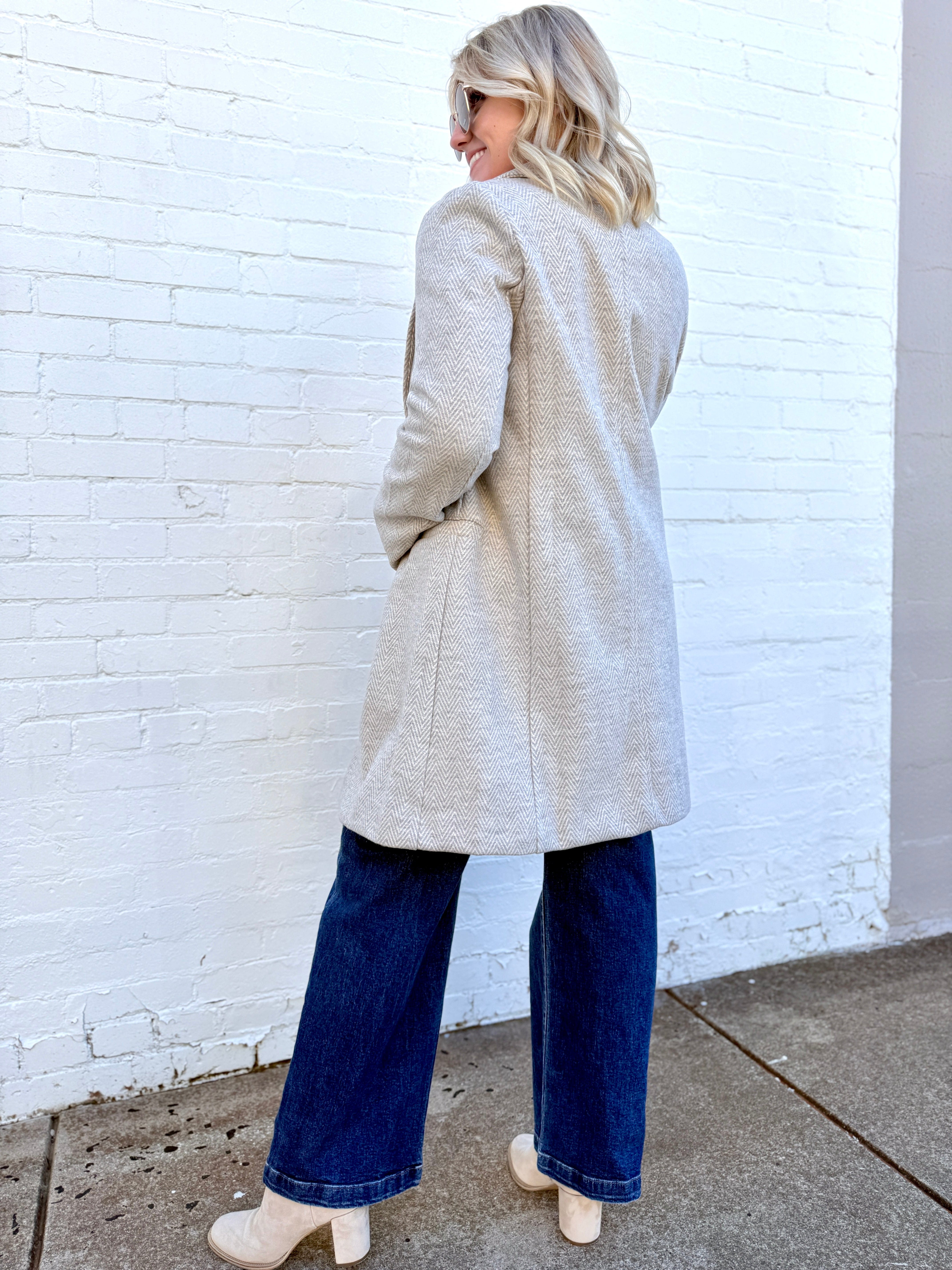 be cool Outerwear - Jackets & Coats Light Chevron Double Button Coat In Earth Grey