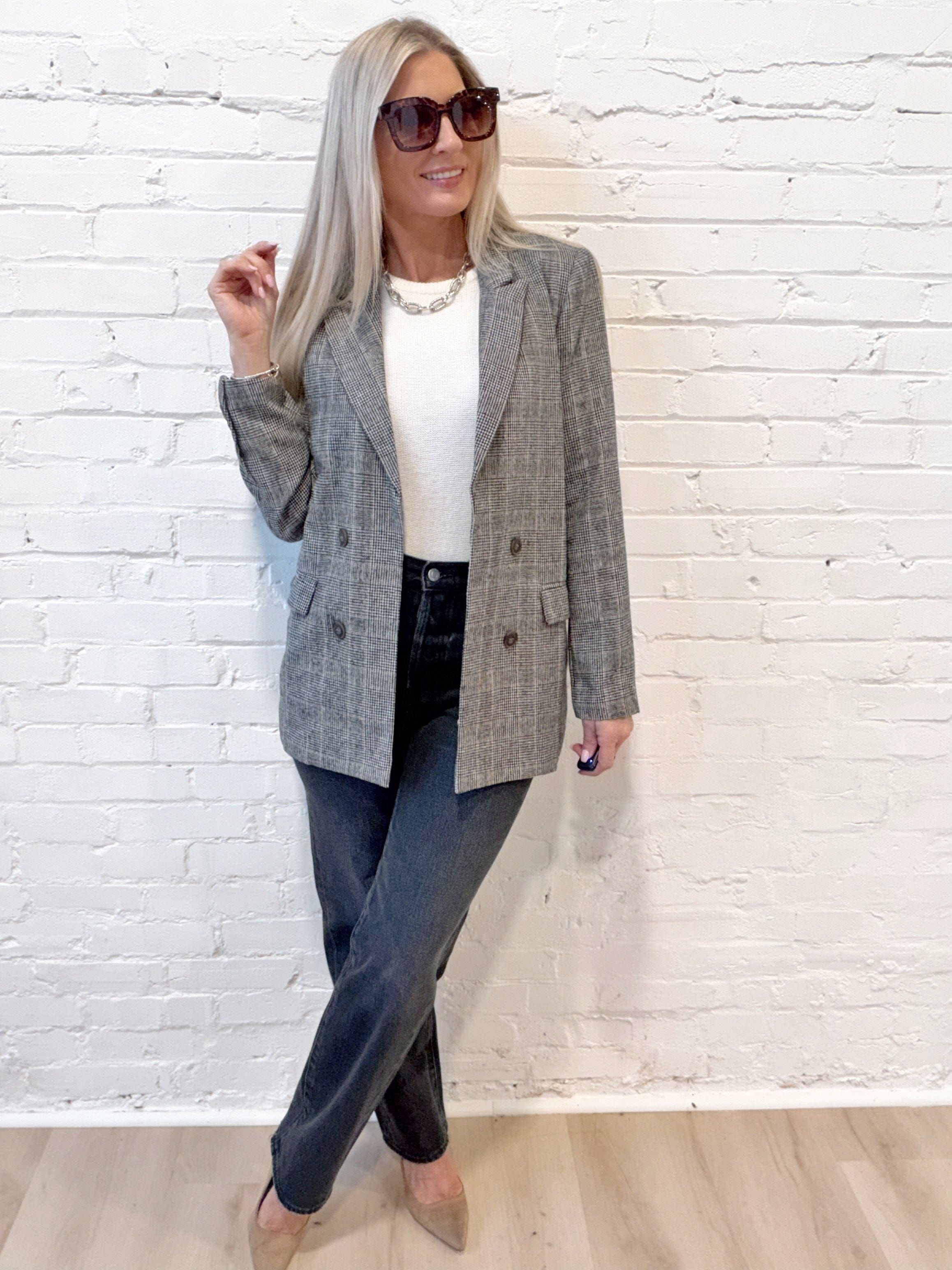 blu pepper Outerwear - Blazers Plaid Long Sleeve Front Button Blazer in Charcoal