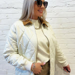 blu pepper Outerwear - Jackets & Coats Corduroy Collar Quilted Zip-up Jacket in Ivory