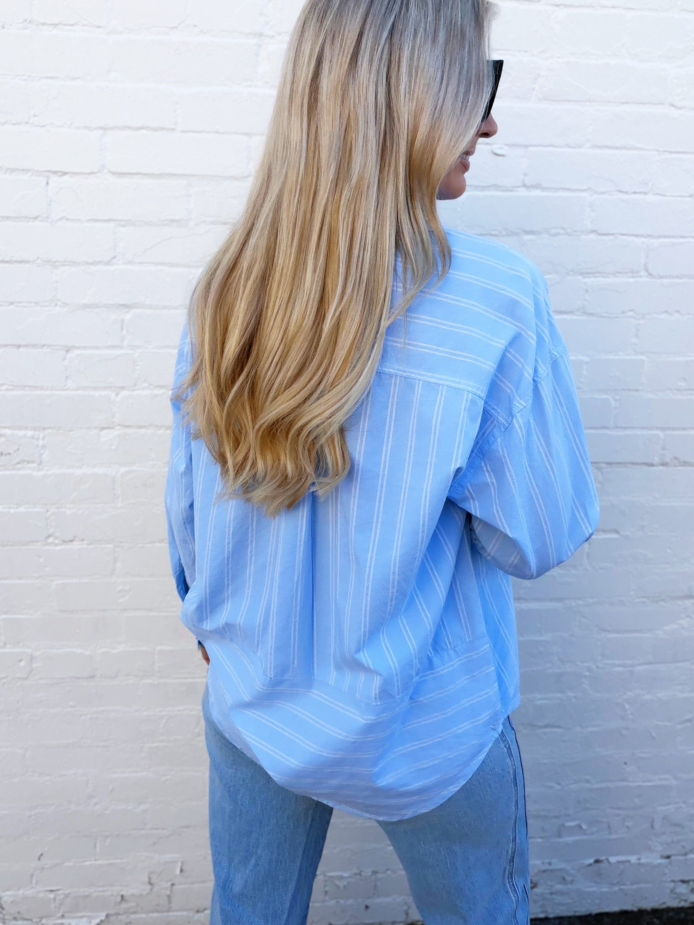blu pepper Tops - Blouses Stripe Oversized Collared Long Sleeve Shirt In Light Blue