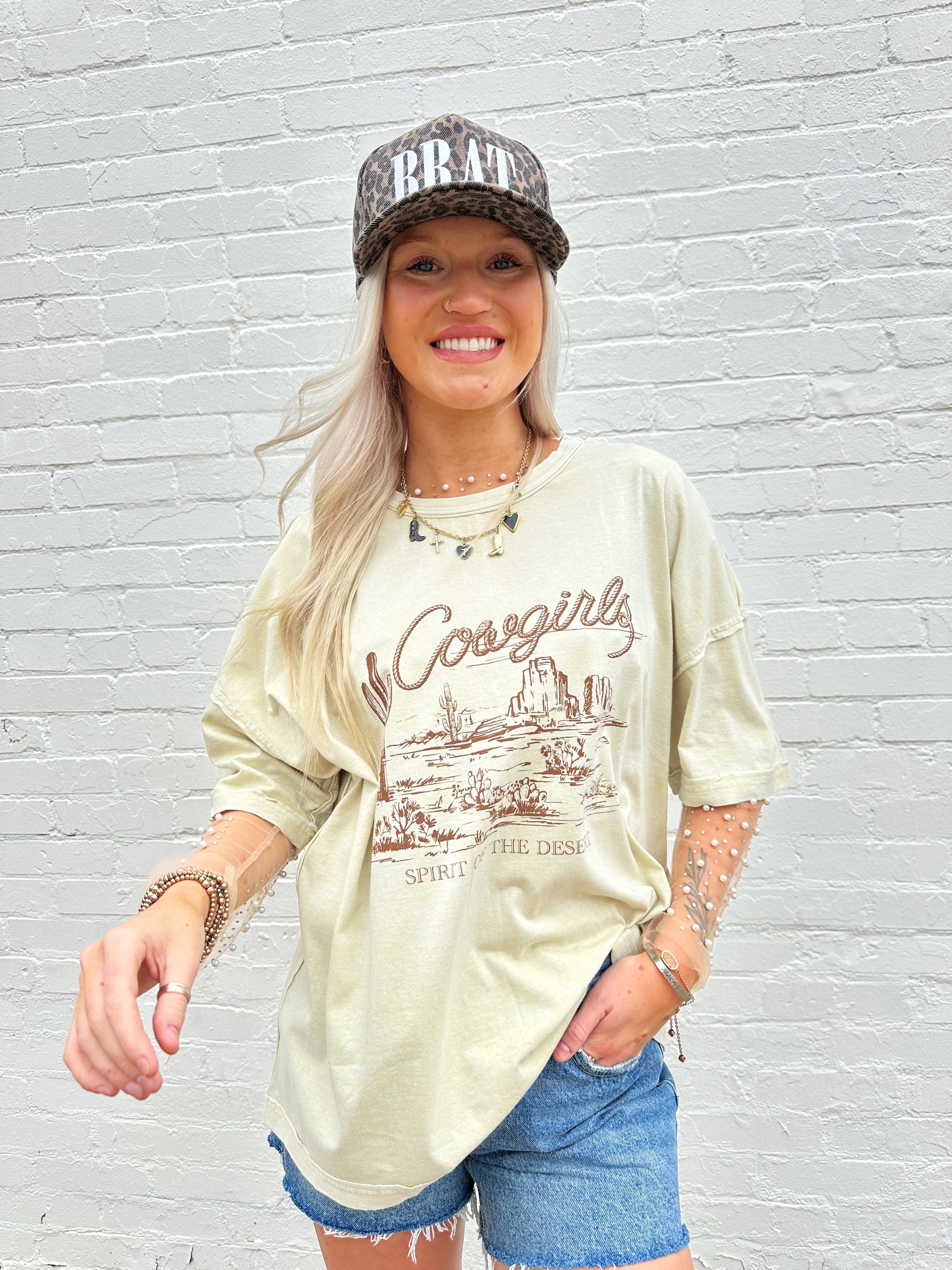 Cowgirls relaxed Tee In Oatmeal - Infinity Raine