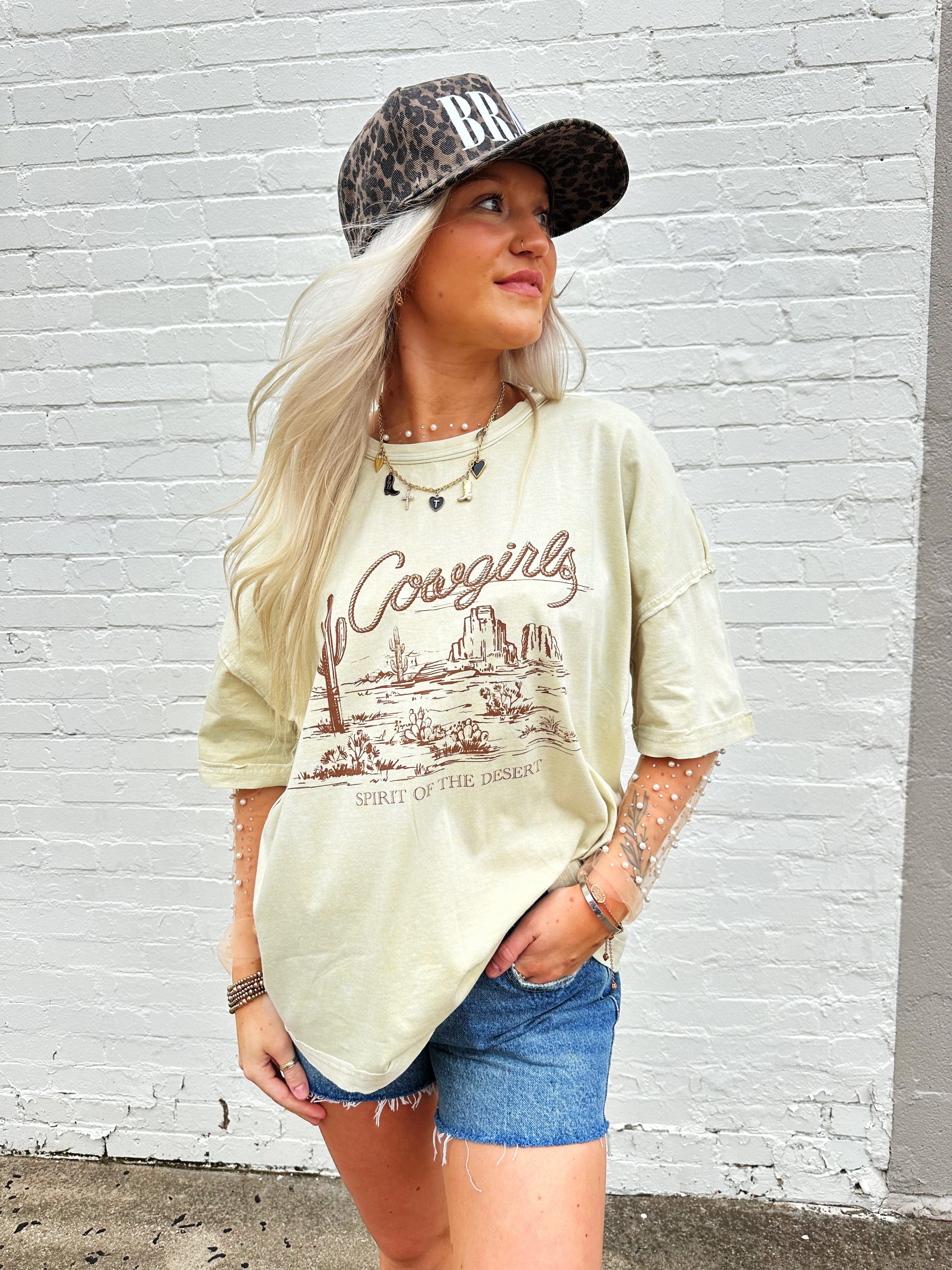 Cowgirls relaxed Tee In Oatmeal - Infinity Raine