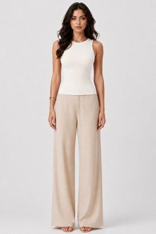 Built-in Bra Round Nk Binding Tank In Soft White - Infinity Raine