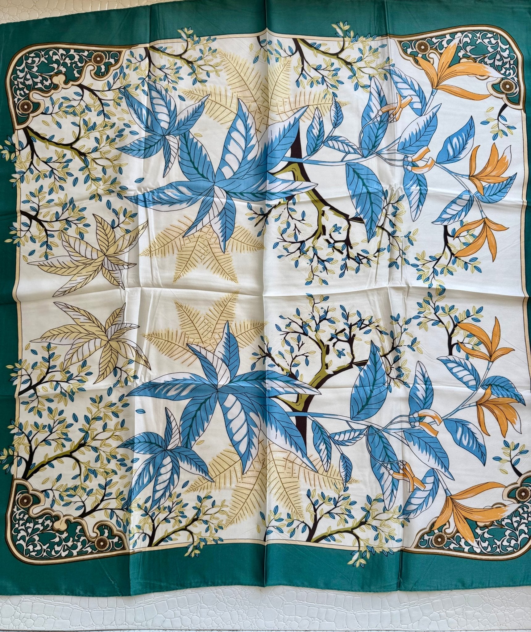 Chic Accent Scarf - Infinity Raine