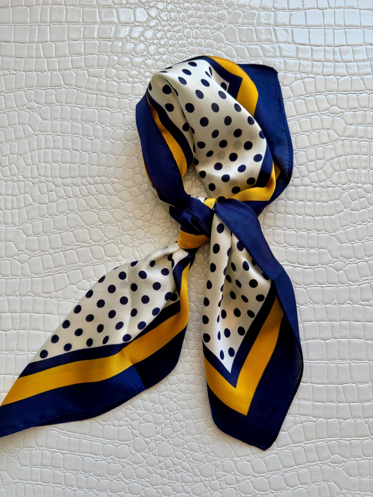 Chic Accent Scarf In Polka Dot - Infinity Raine