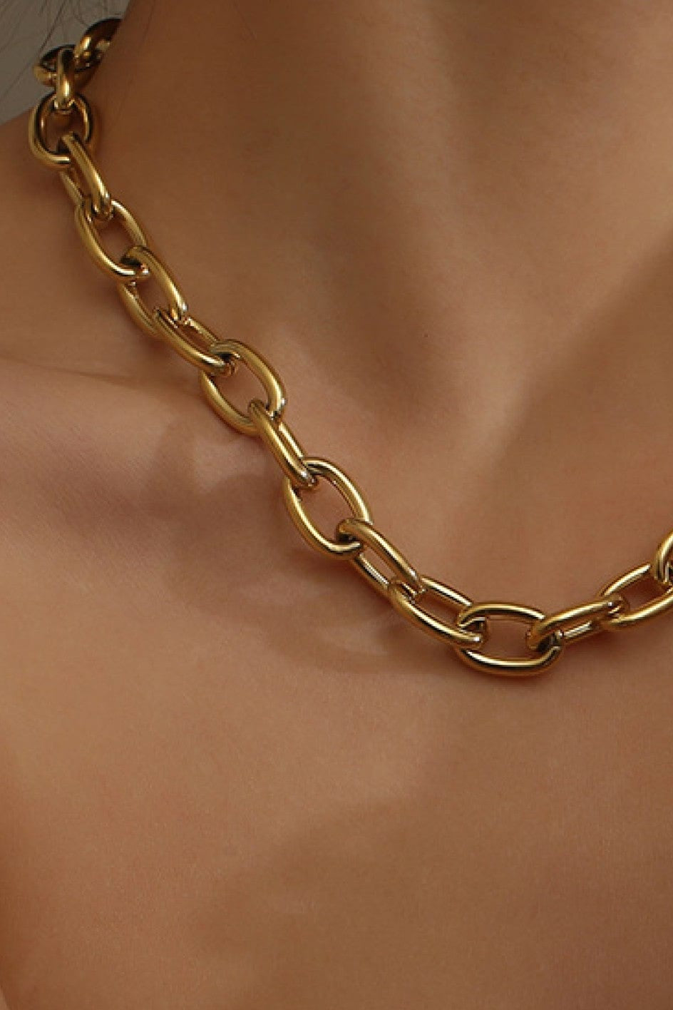 Chunky Chain Link Necklace In Gold - Infinity Raine