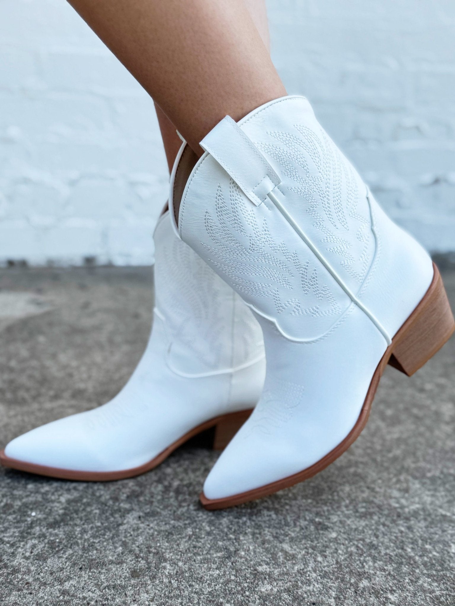 Claire Cowboy Booties In White - Infinity Raine