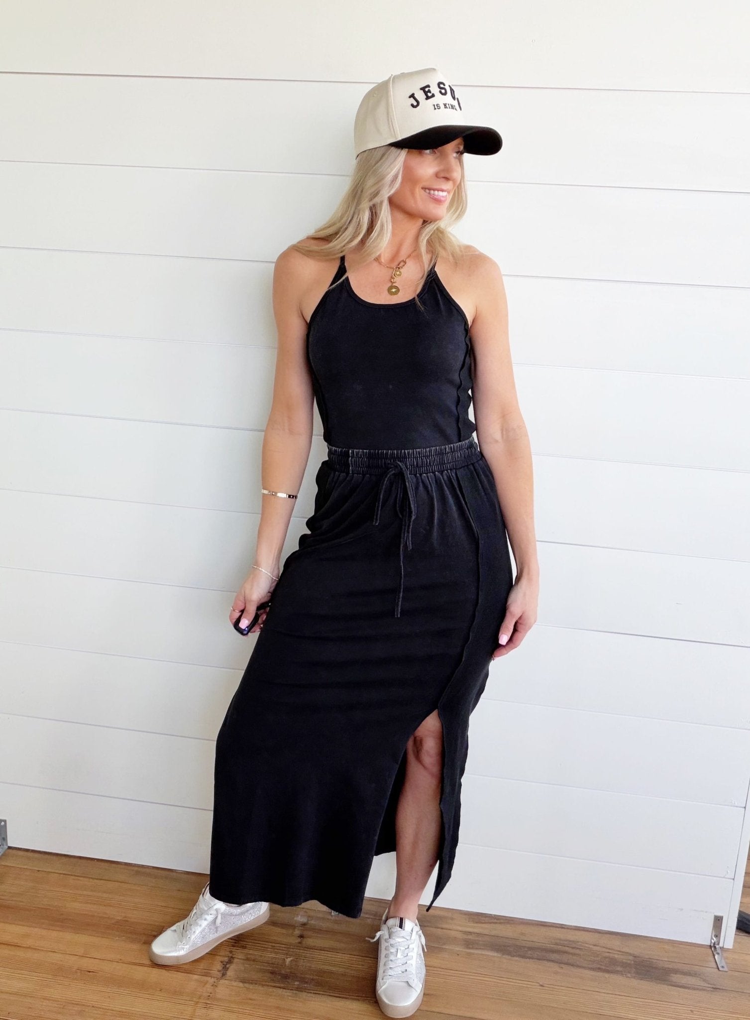 Contrast Side Panel Sleeveless Top In Ash Black - Infinity Raine
