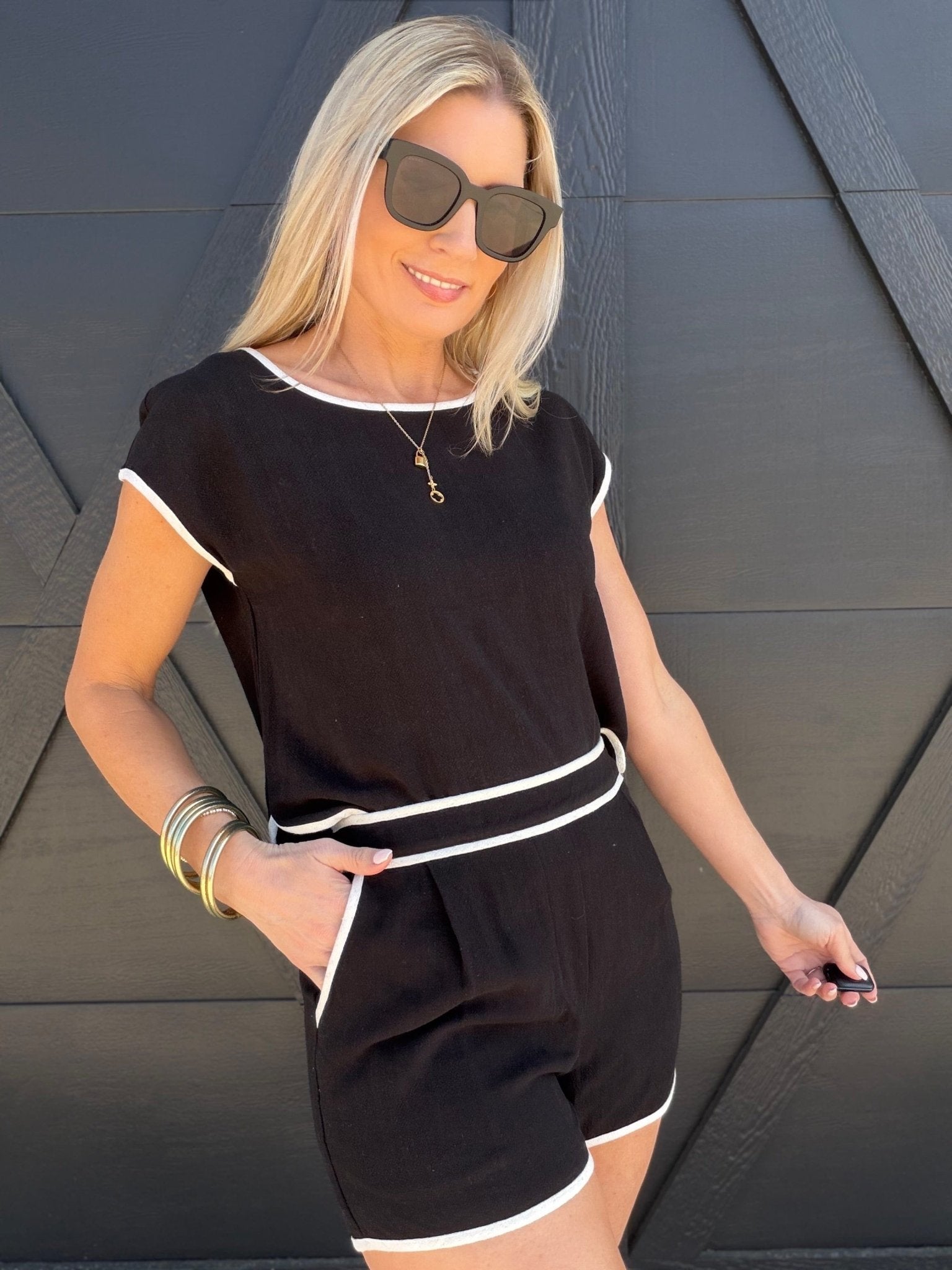 Contrast Trim Linen Shorts In Black - Infinity Raine