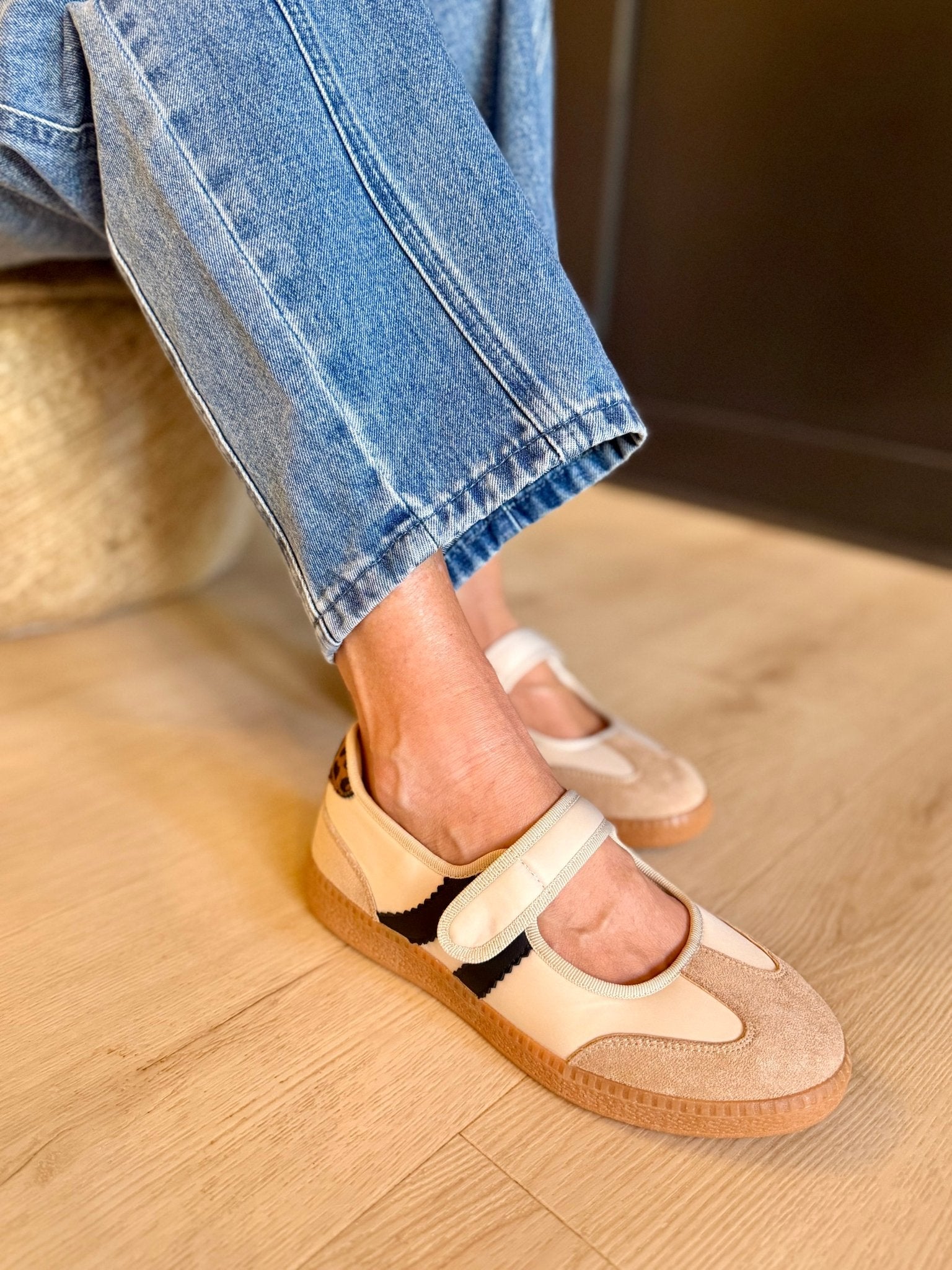 Corkys Flat Calm Down In Sand Combo - Infinity Raine