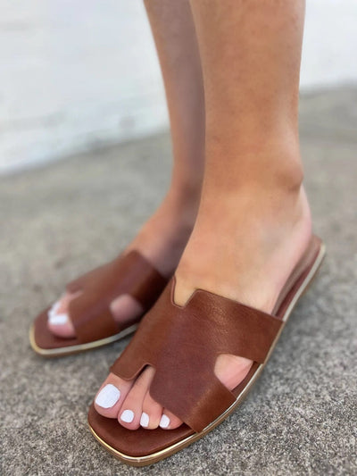 Hey Girl By Corkys Picture Perfect Sandals In Cognac - Infinity Raine