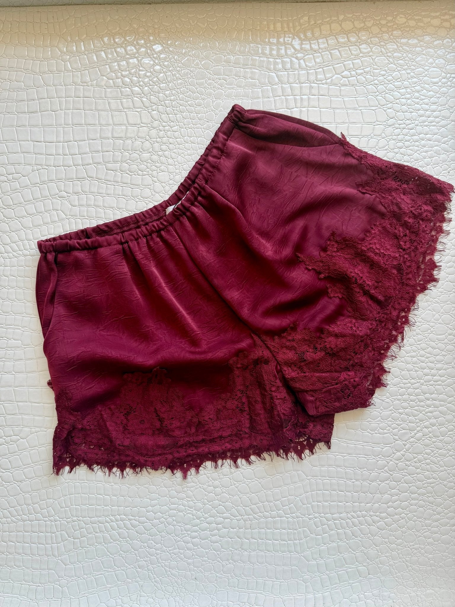Crinckled Satin Lace Hem Shorts In Wine - Infinity Raine