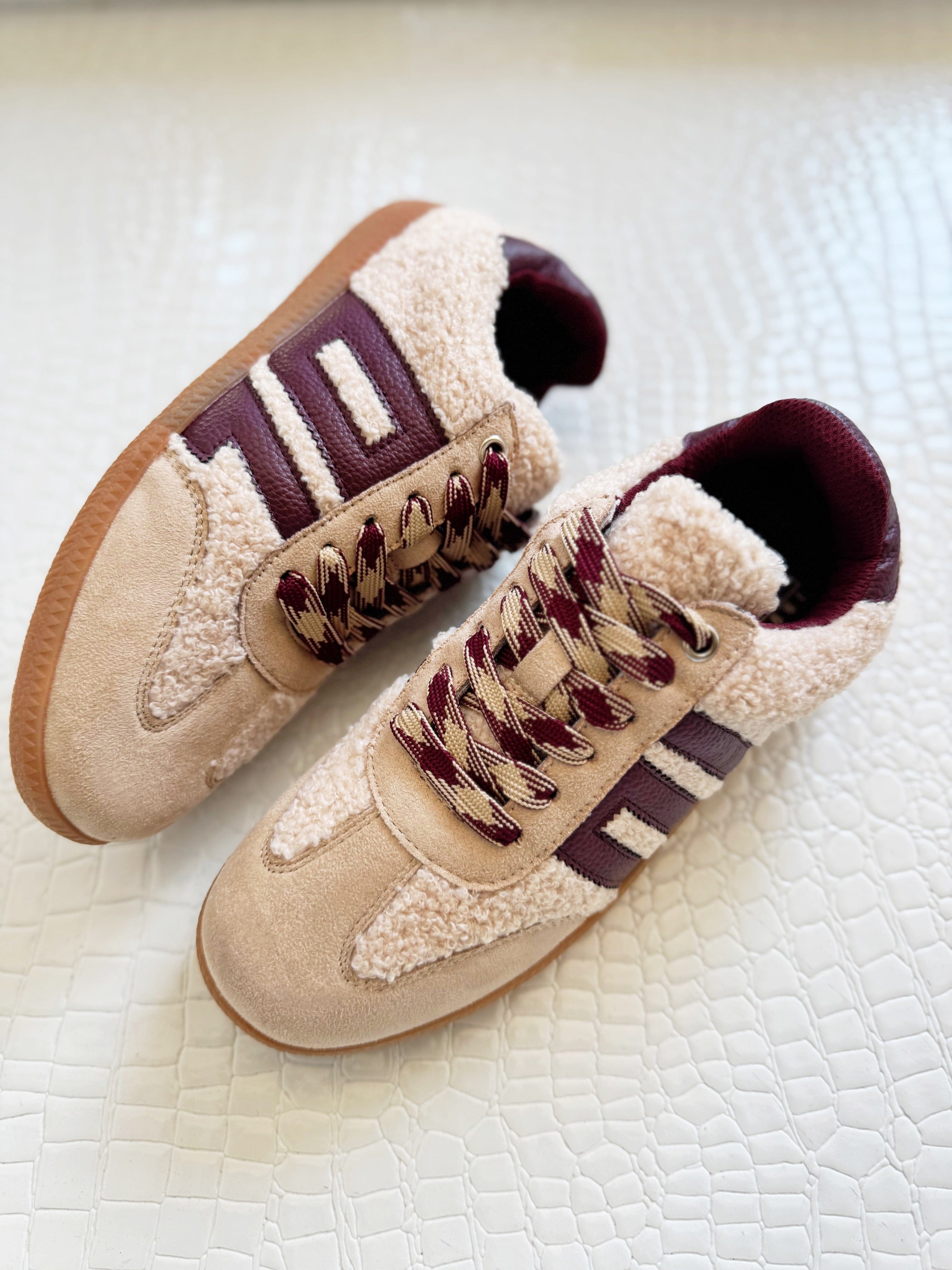 Dirty Laundry Shoes - Sneakers Dirty Laundry Trackstar Sneaker In Taupe